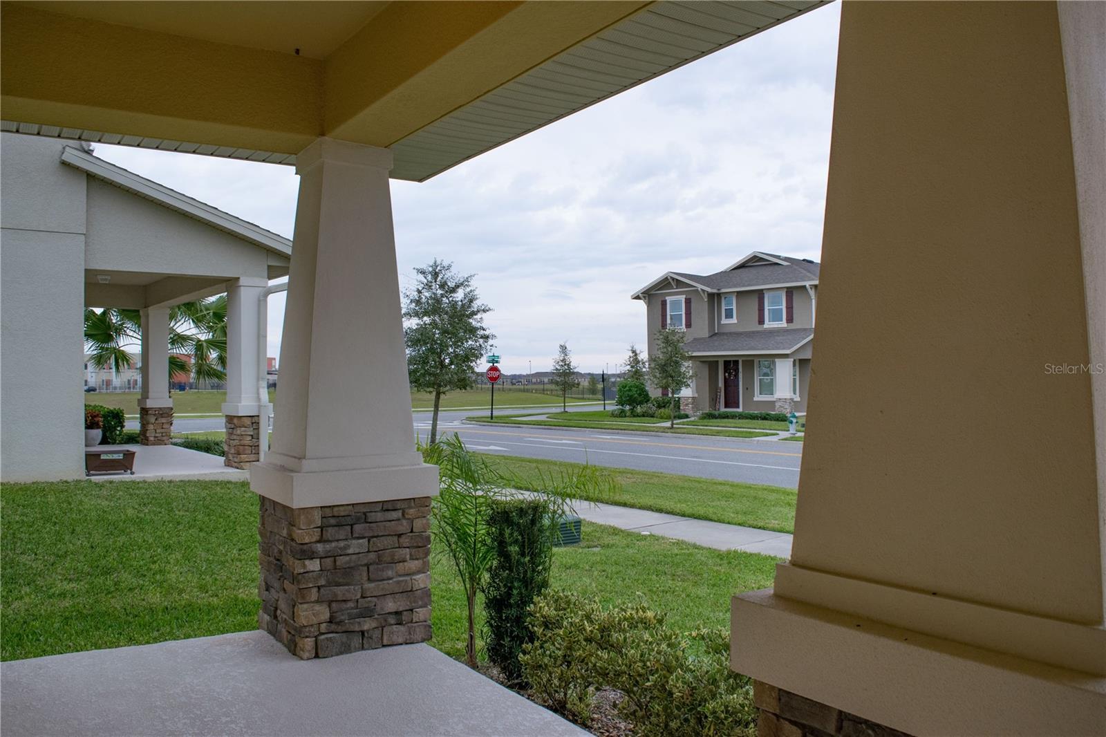 Image 2 of 21 For 8112 Summerlake Groves Street