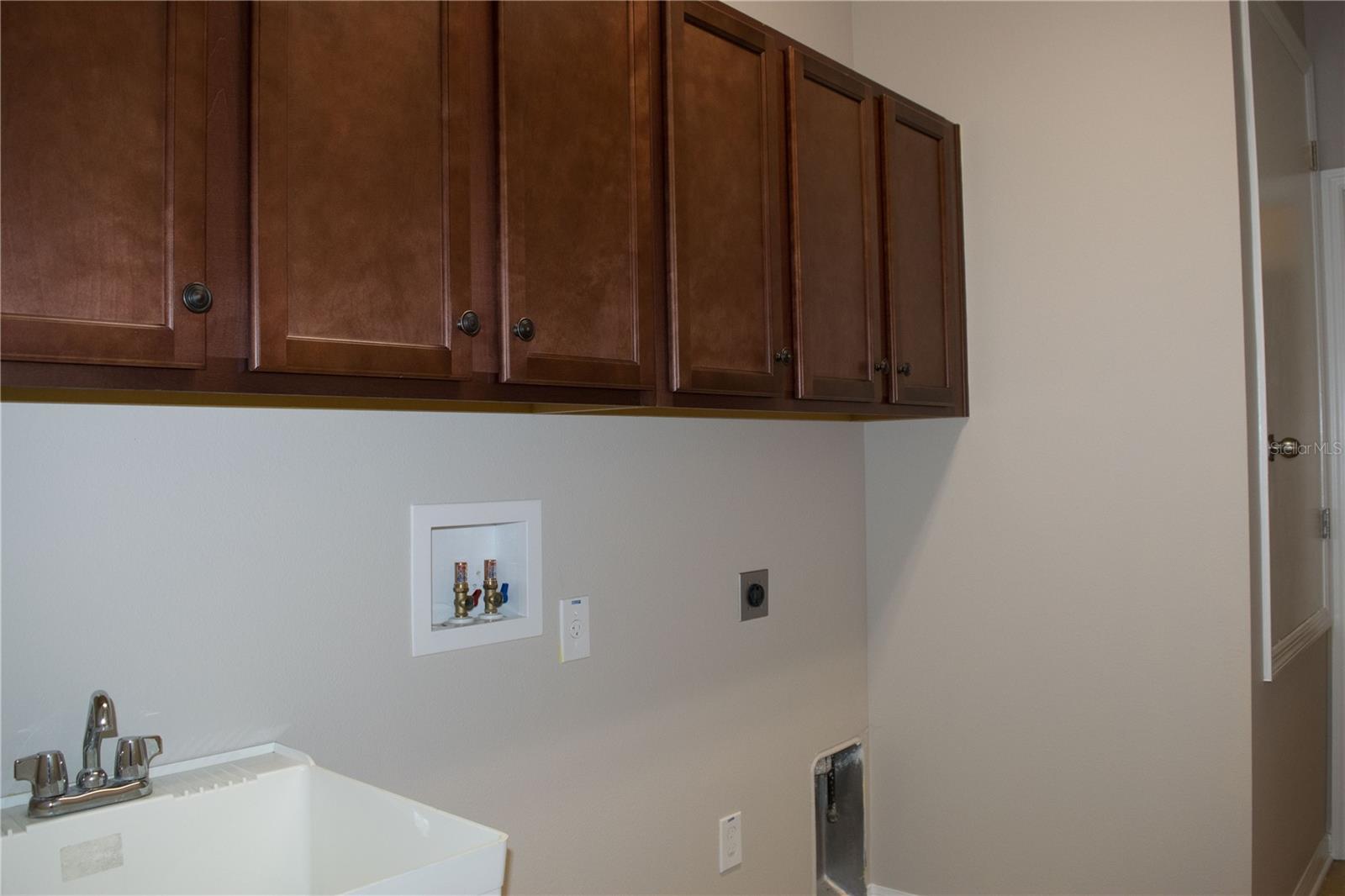 Image 20 of 21 For 8112 Summerlake Groves Street