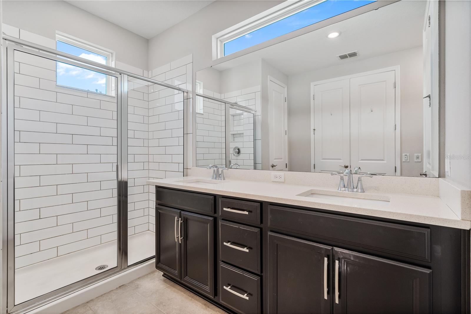 Image 20 of 33 For 14542 Golden Harbor Lane