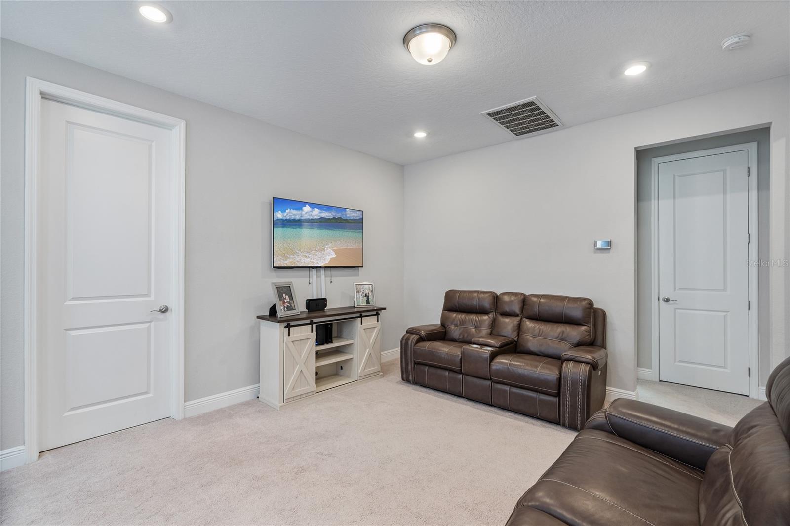 Image 24 of 33 For 14542 Golden Harbor Lane