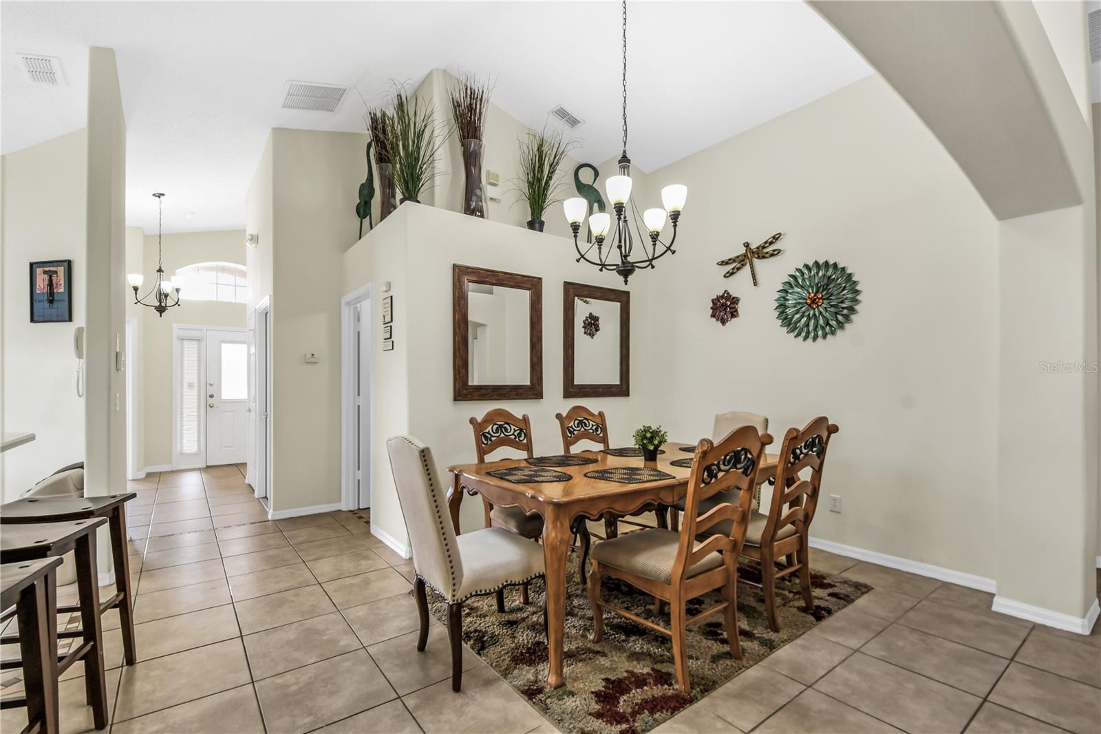 Image 14 of 44 For 2551 Oneida Loop