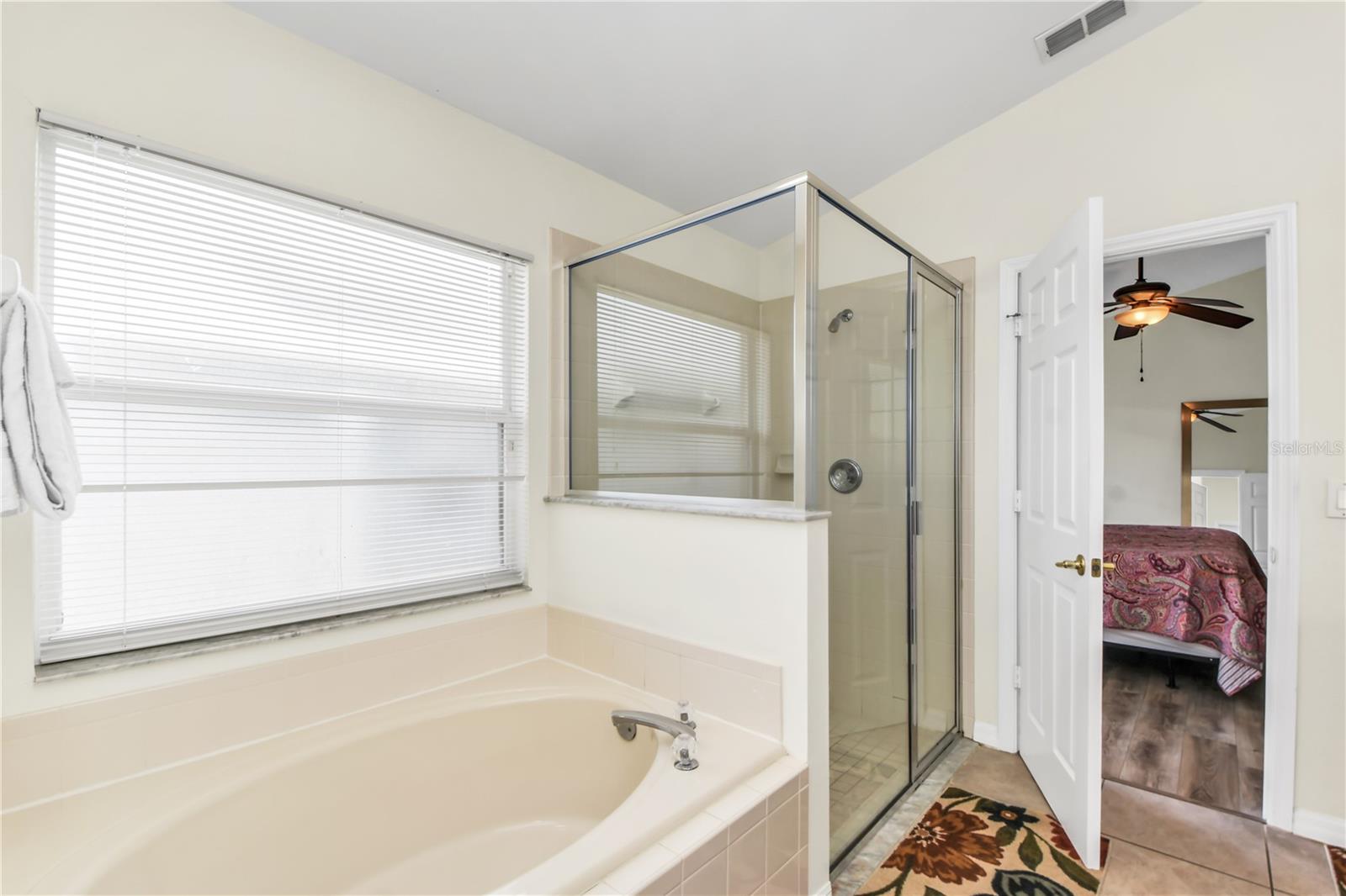 Image 27 of 44 For 2551 Oneida Loop