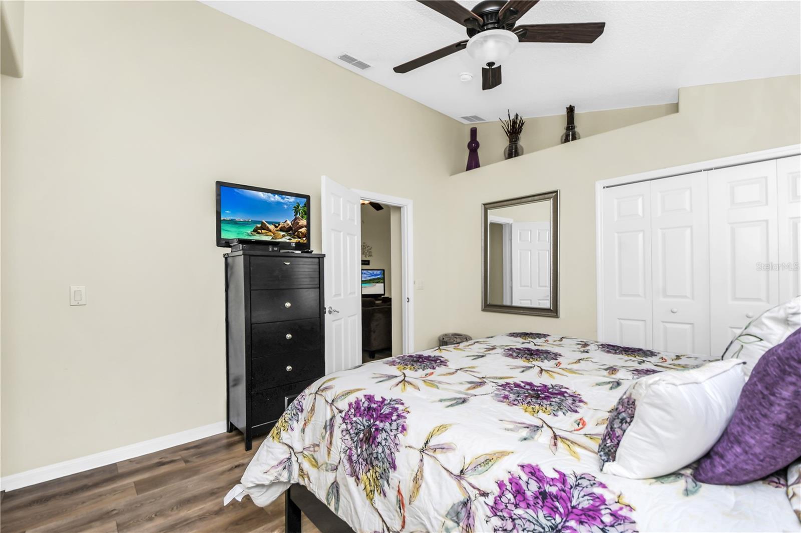 Image 29 of 44 For 2551 Oneida Loop