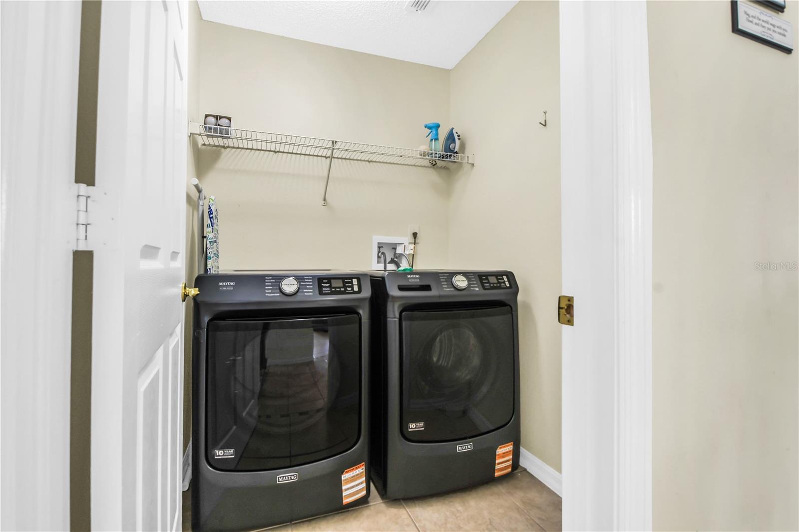 Image 31 of 44 For 2551 Oneida Loop