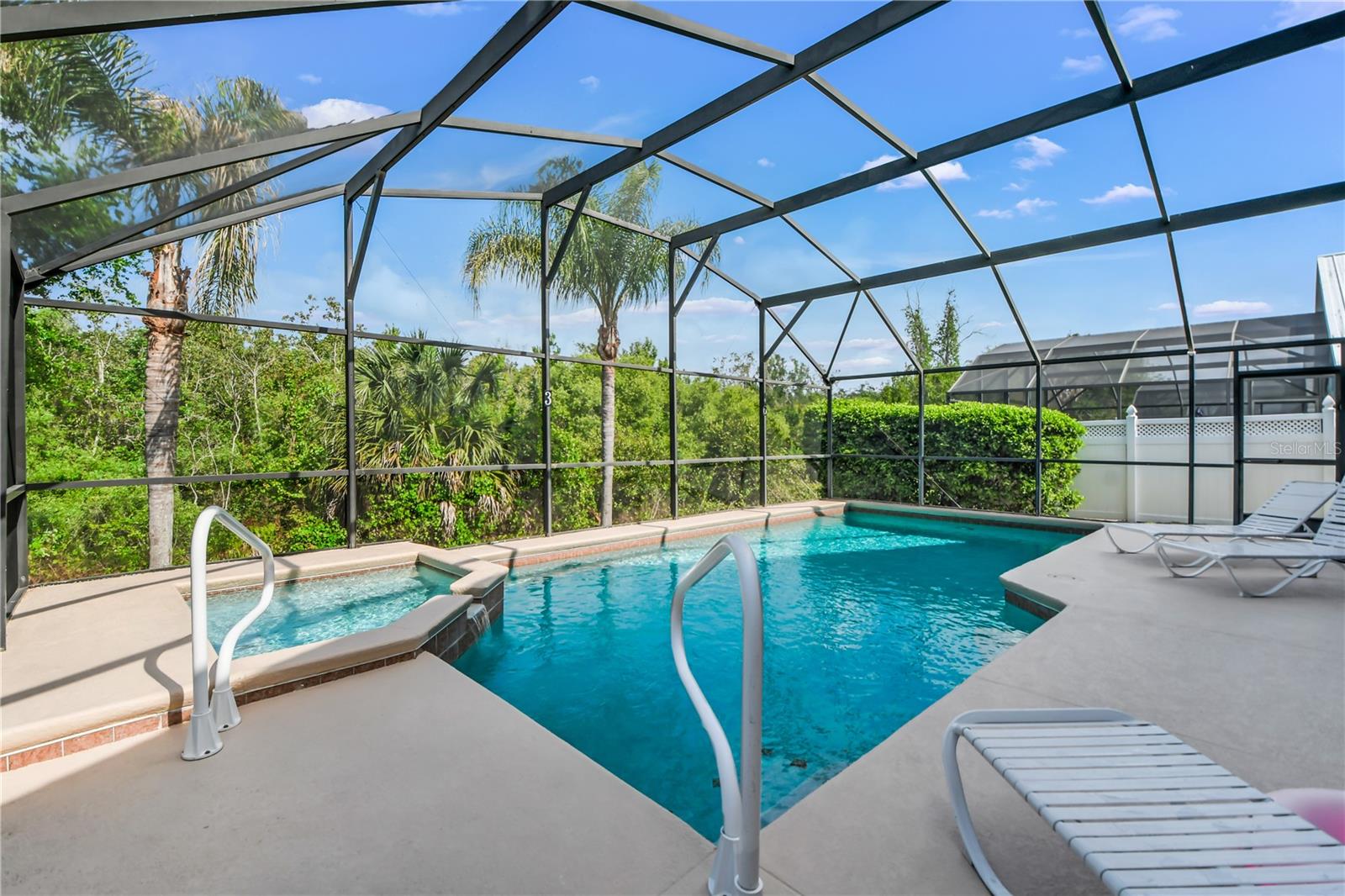 Image 34 of 44 For 2551 Oneida Loop