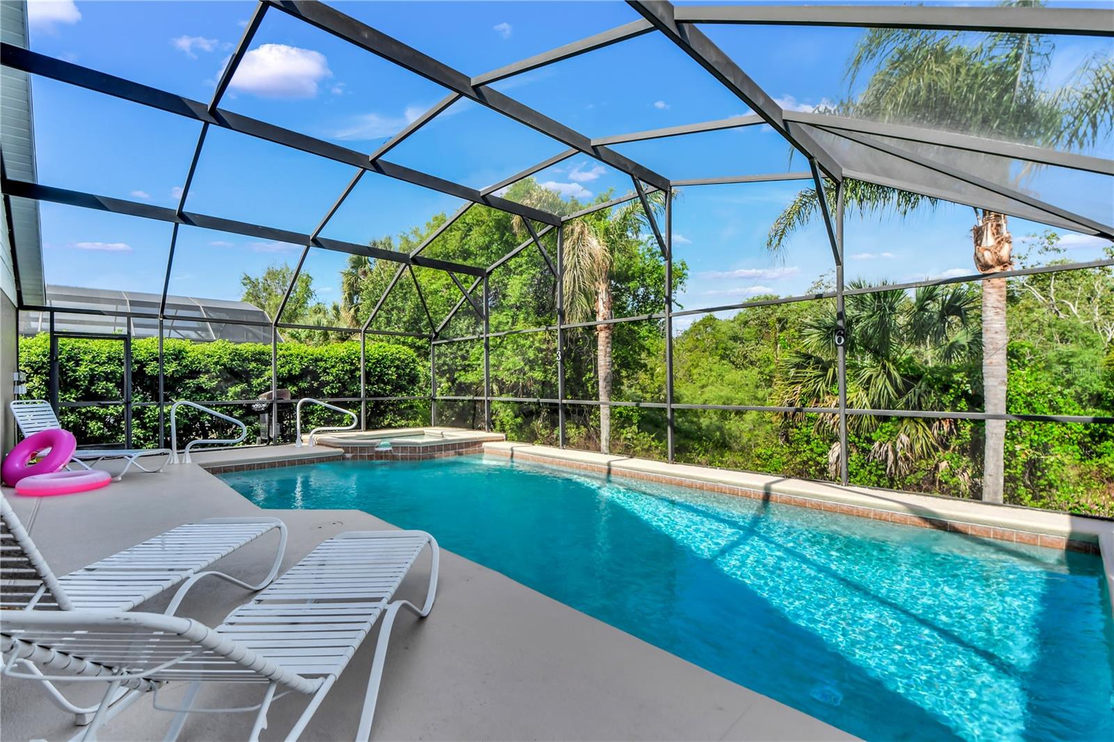 Image 35 of 44 For 2551 Oneida Loop