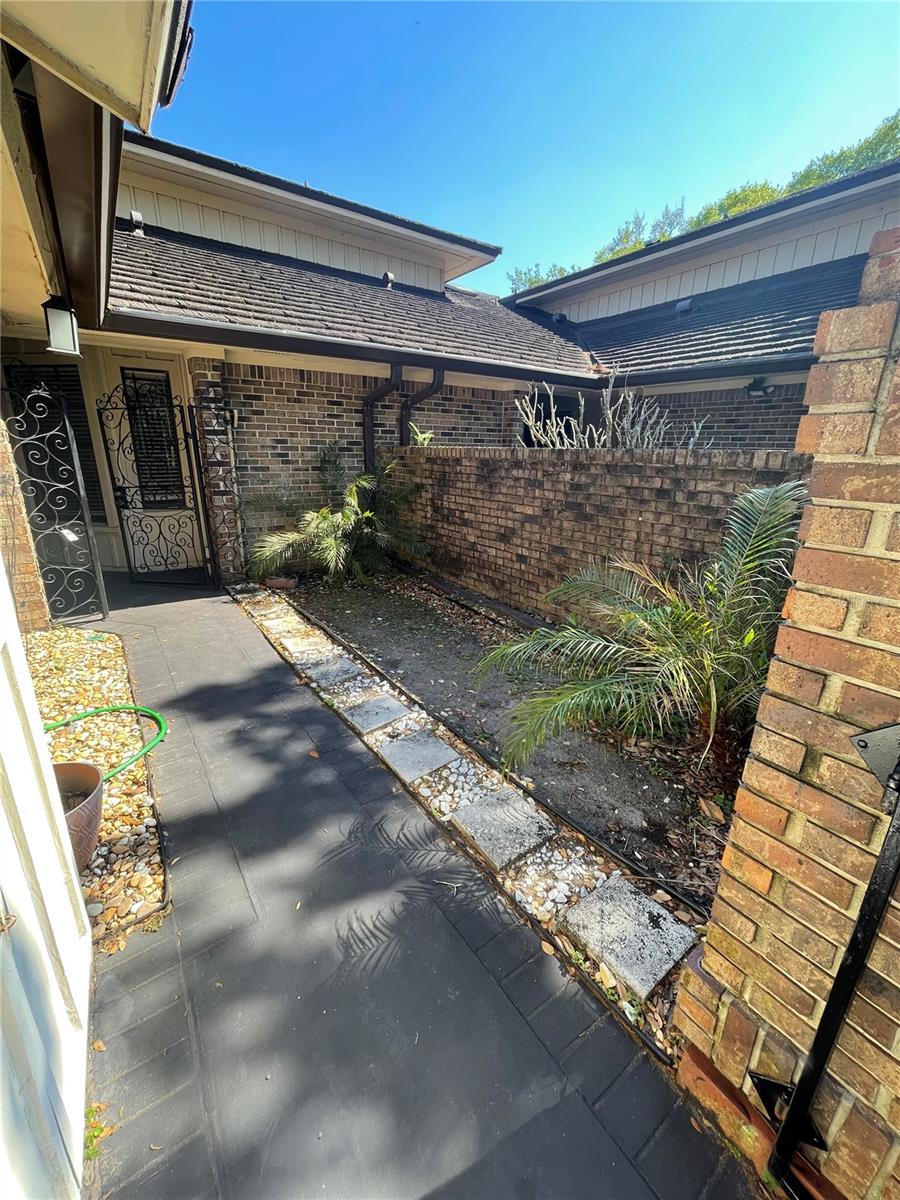 Image 3 of 30 For 7652 Spring Bay Cove 3