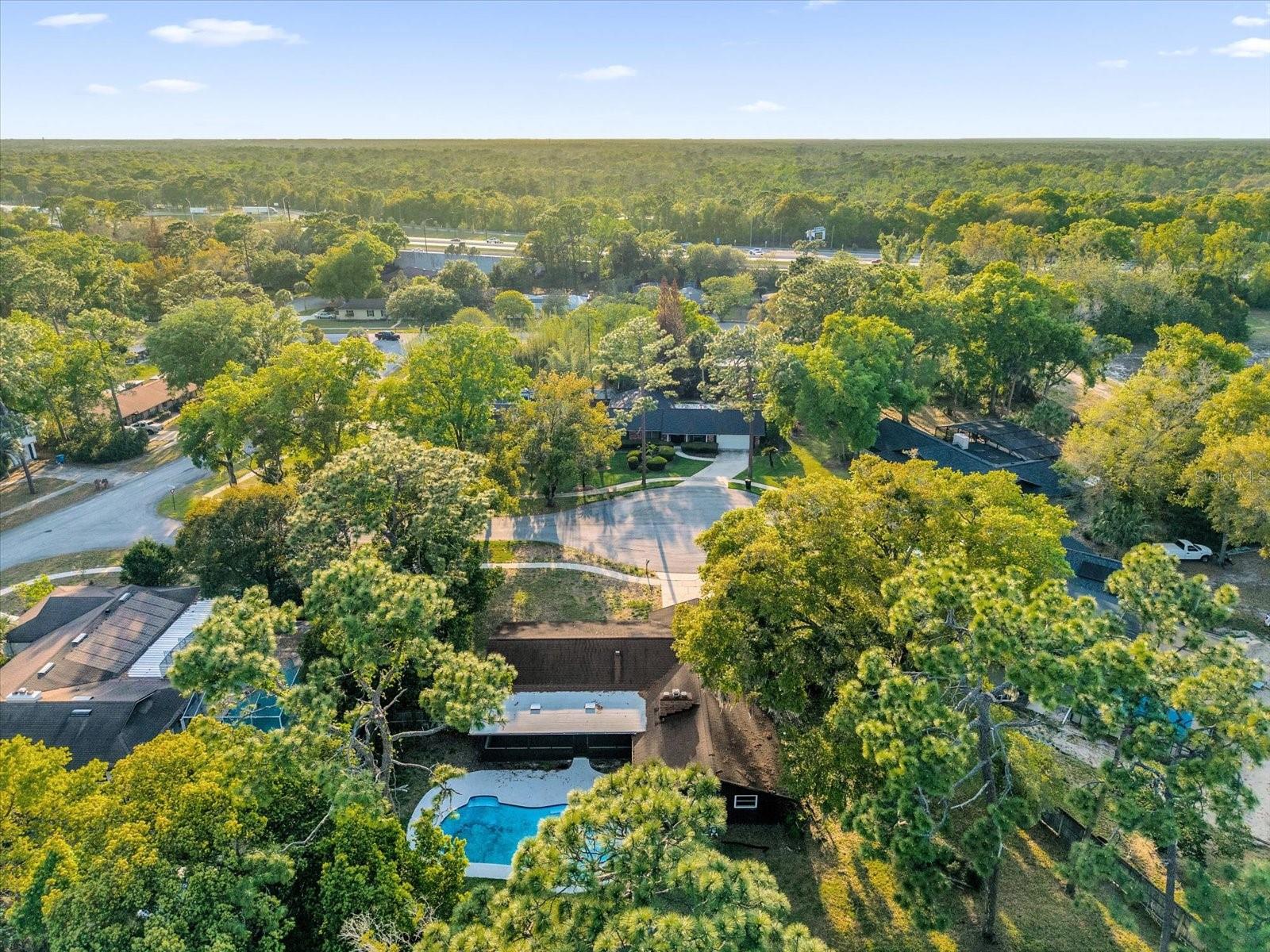 Image 37 of 39 For 2 Hudson Cove