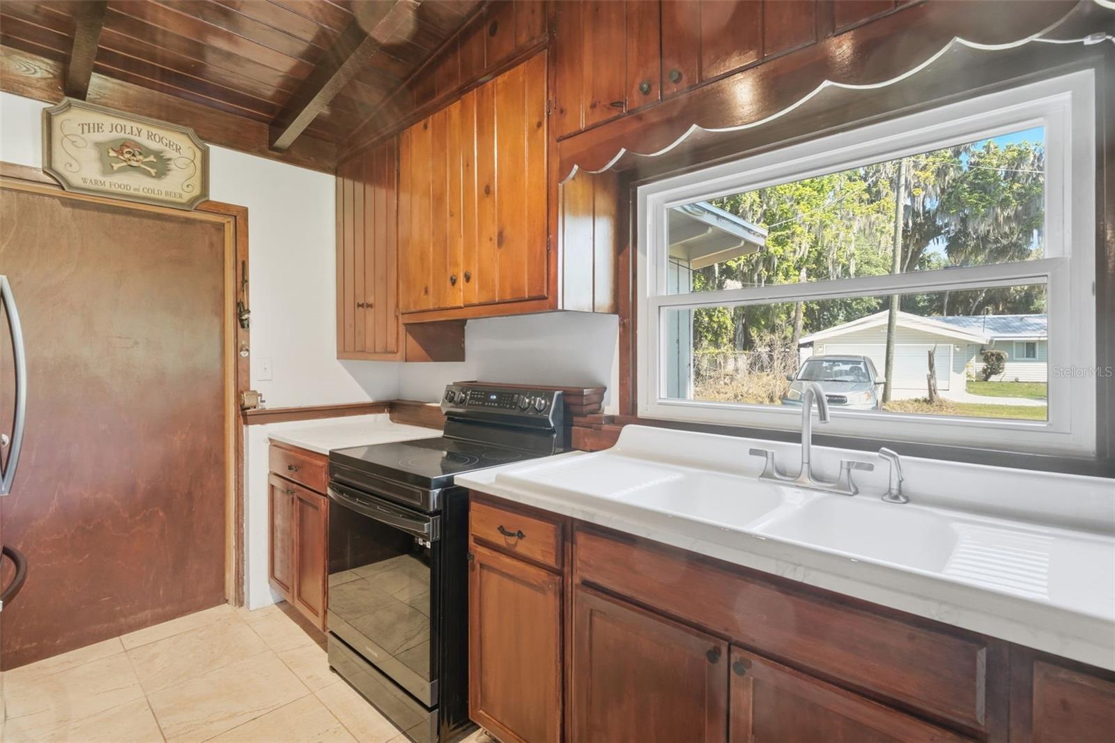 Image 10 of 20 For 530 Stone Island Road