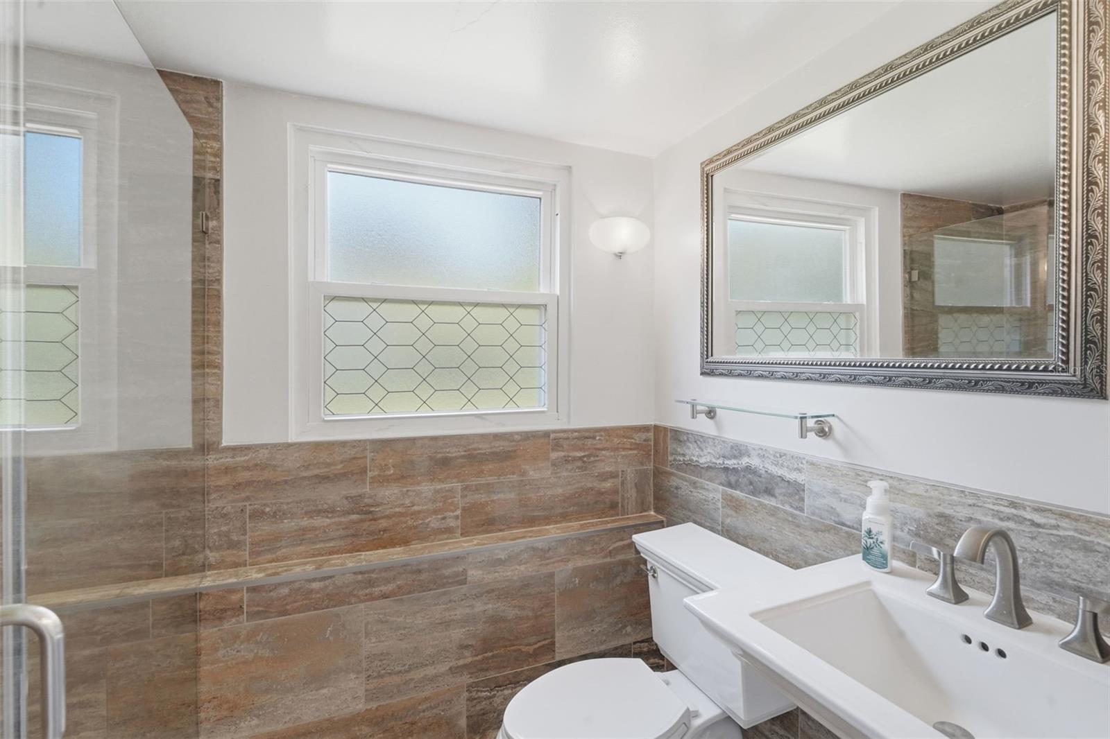 Image 12 of 20 For 530 Stone Island Road