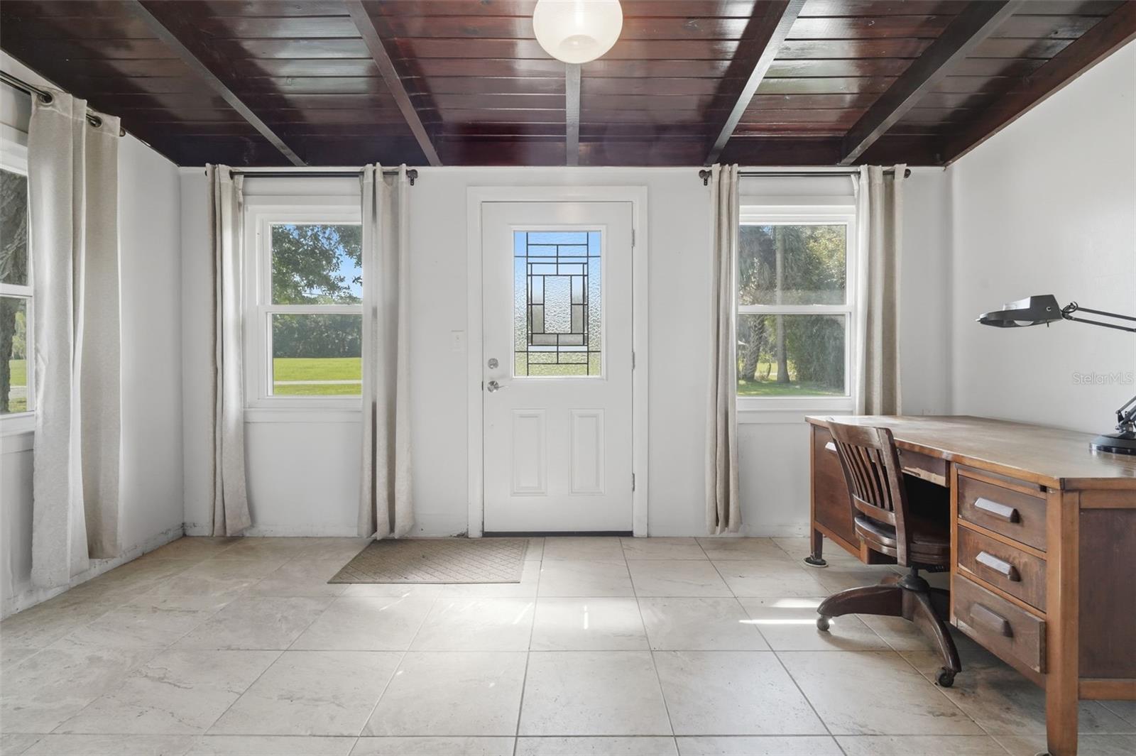 Image 3 of 20 For 530 Stone Island Road