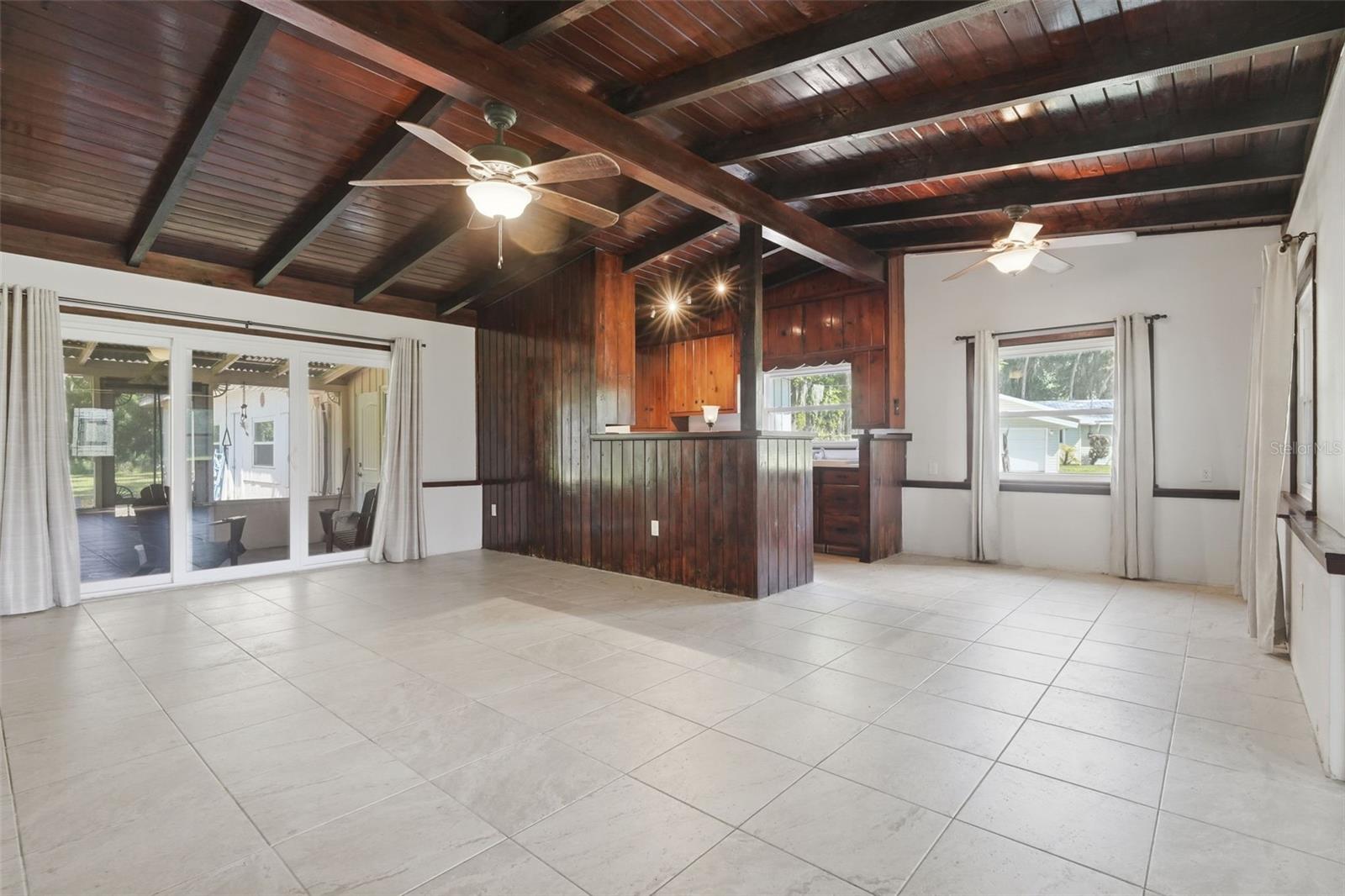 Image 5 of 20 For 530 Stone Island Road