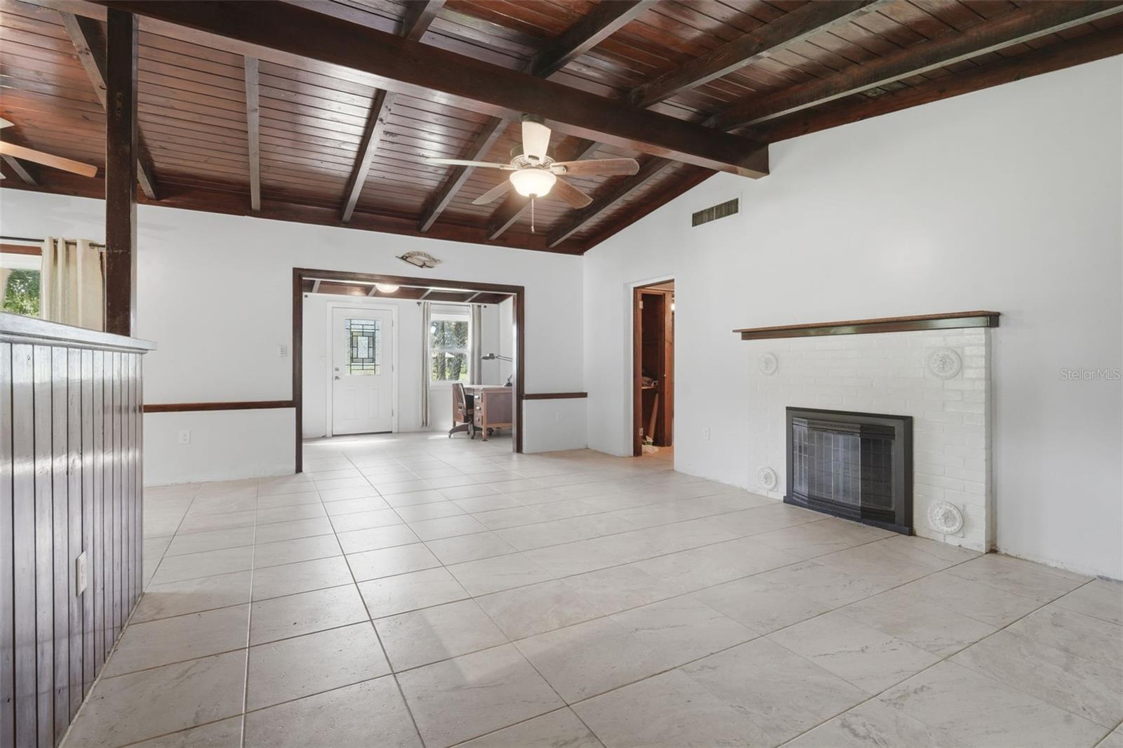 Image 7 of 20 For 530 Stone Island Road