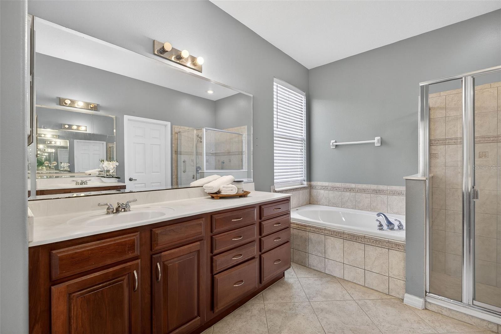 Image 20 of 38 For 1605 Polk Way