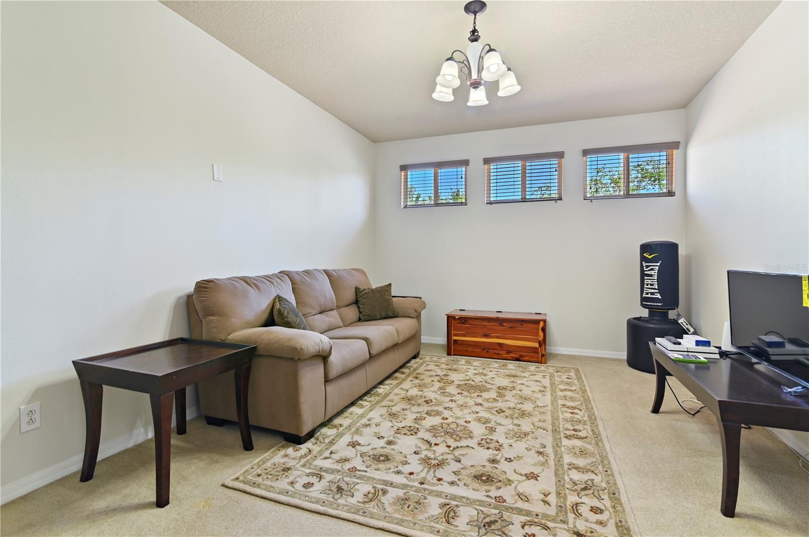 Image 9 of 28 For 12212 Triton Ln  11