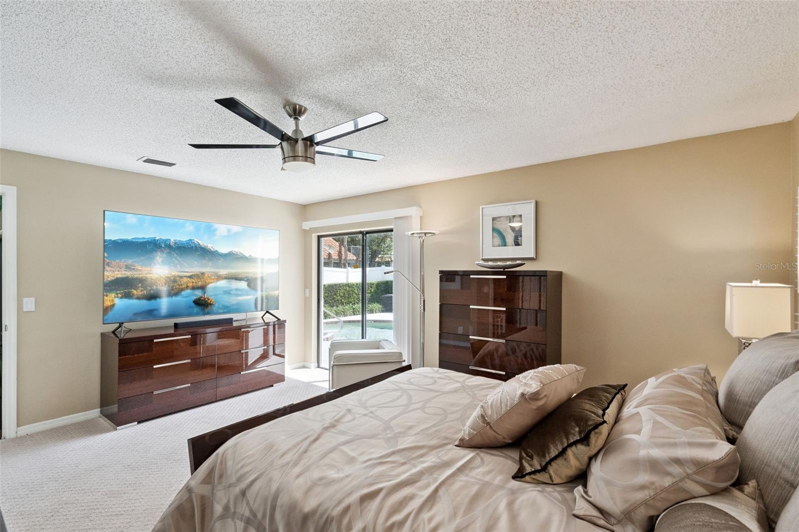 Image 21 of 46 For 250 Cortland Avenue