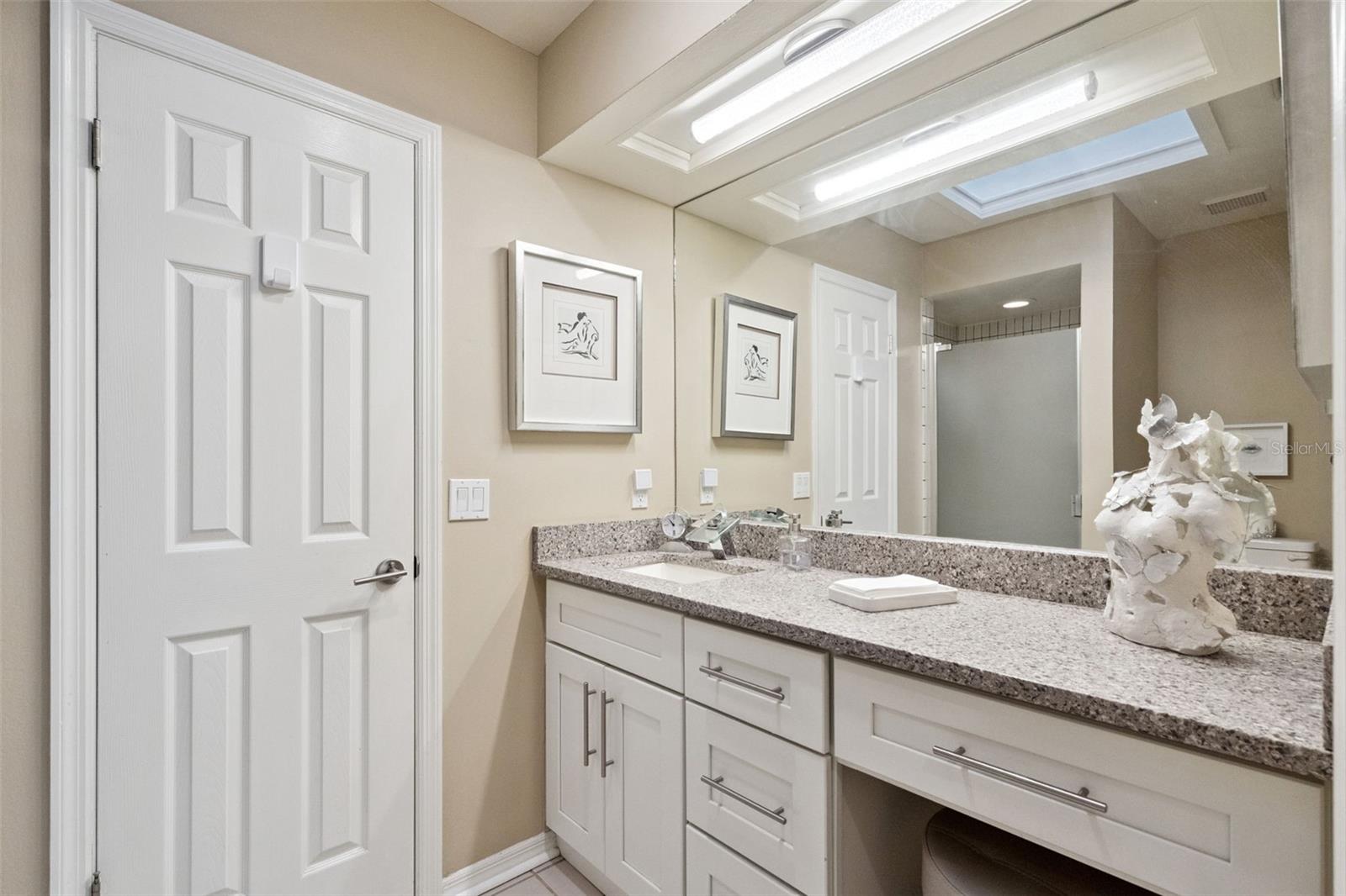 Image 24 of 46 For 250 Cortland Avenue