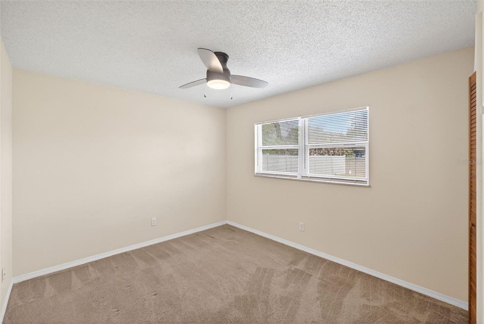 Image 15 of 26 For 1036 Manchester Circle