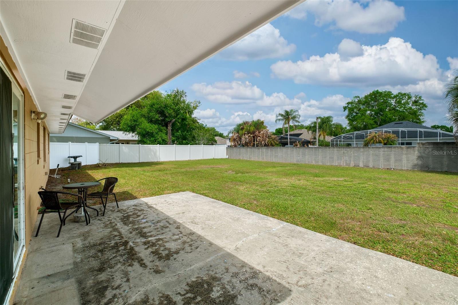 Image 16 of 26 For 1036 Manchester Circle