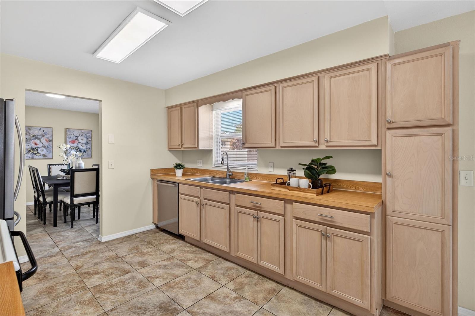 Image 24 of 26 For 1036 Manchester Circle