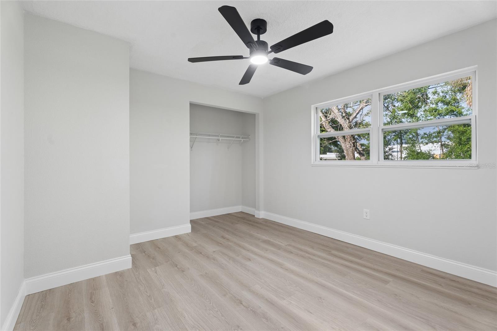 Image 17 of 31 For 2105 9th Street Ne