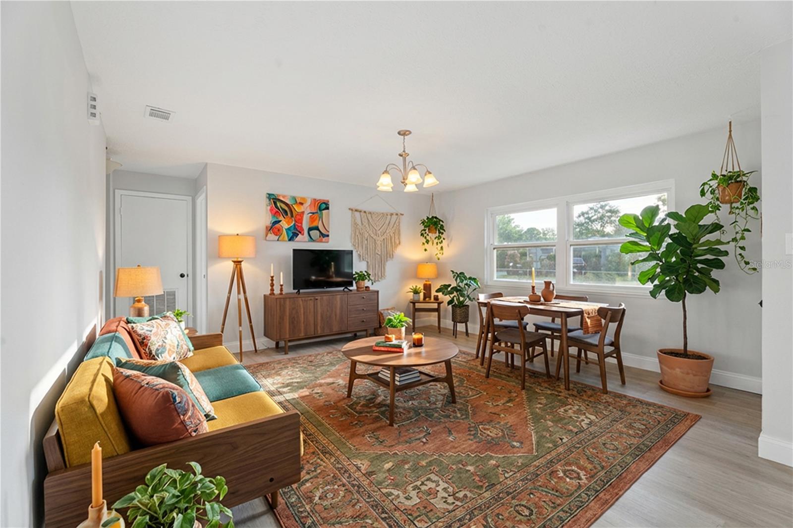 Image 5 of 31 For 2105 9th Street Ne