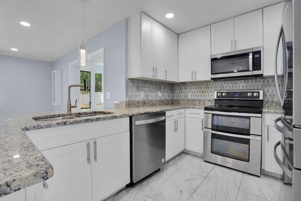 Image 10 of 36 For 3575 Lark Lane