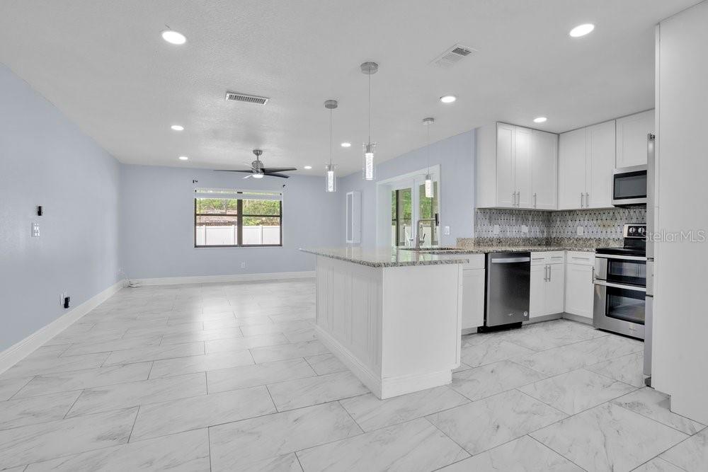 Image 12 of 36 For 3575 Lark Lane