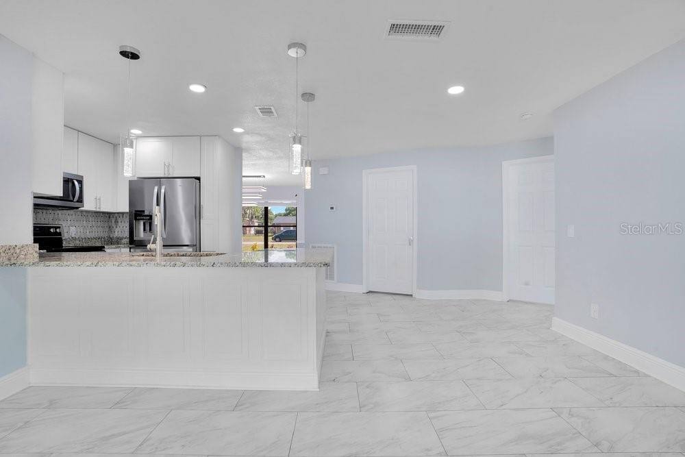 Image 17 of 36 For 3575 Lark Lane