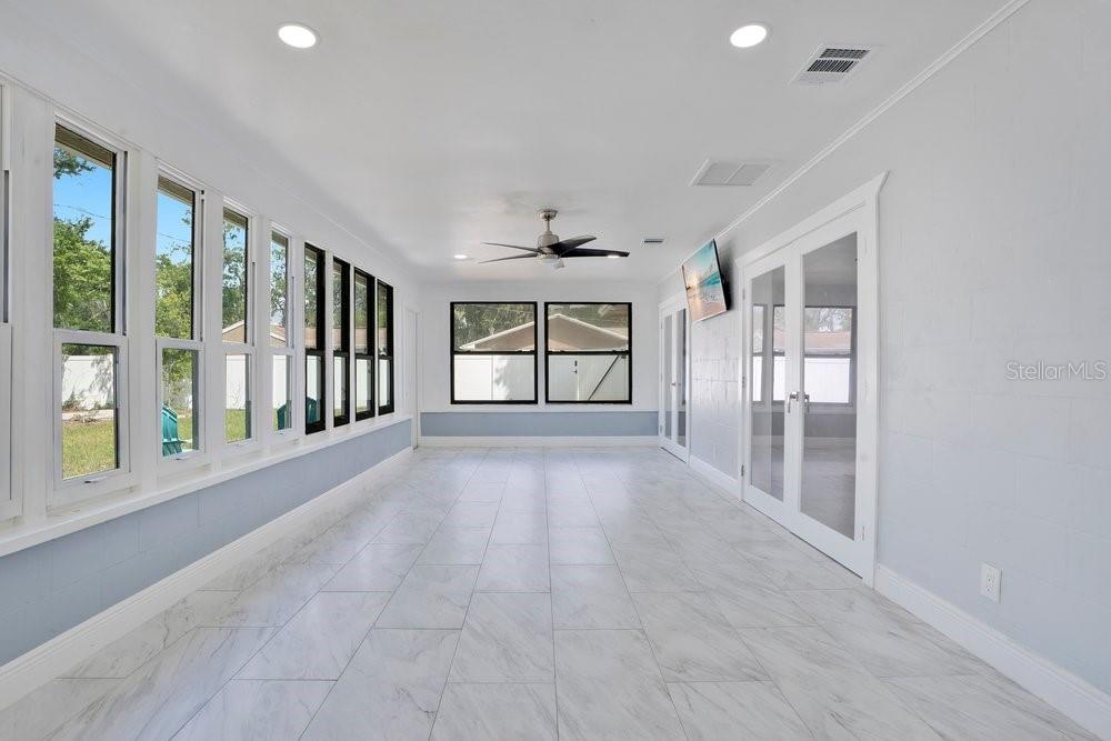 Image 28 of 36 For 3575 Lark Lane