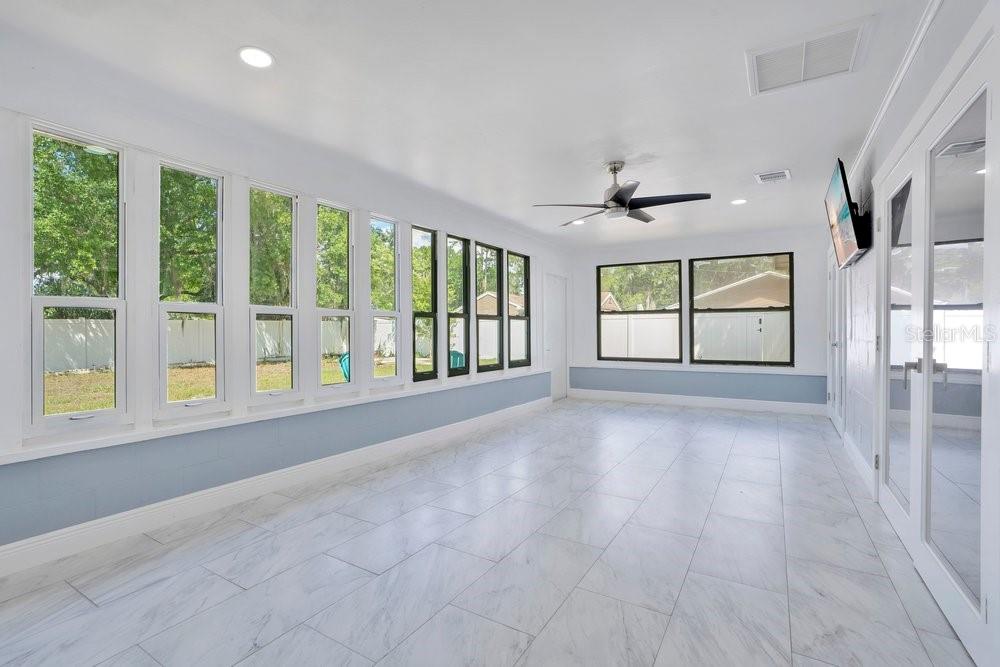 Image 29 of 36 For 3575 Lark Lane