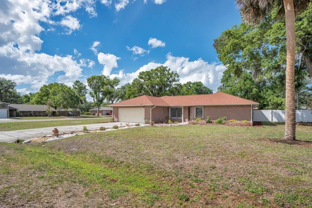 Image 34 of 36 For 3575 Lark Lane