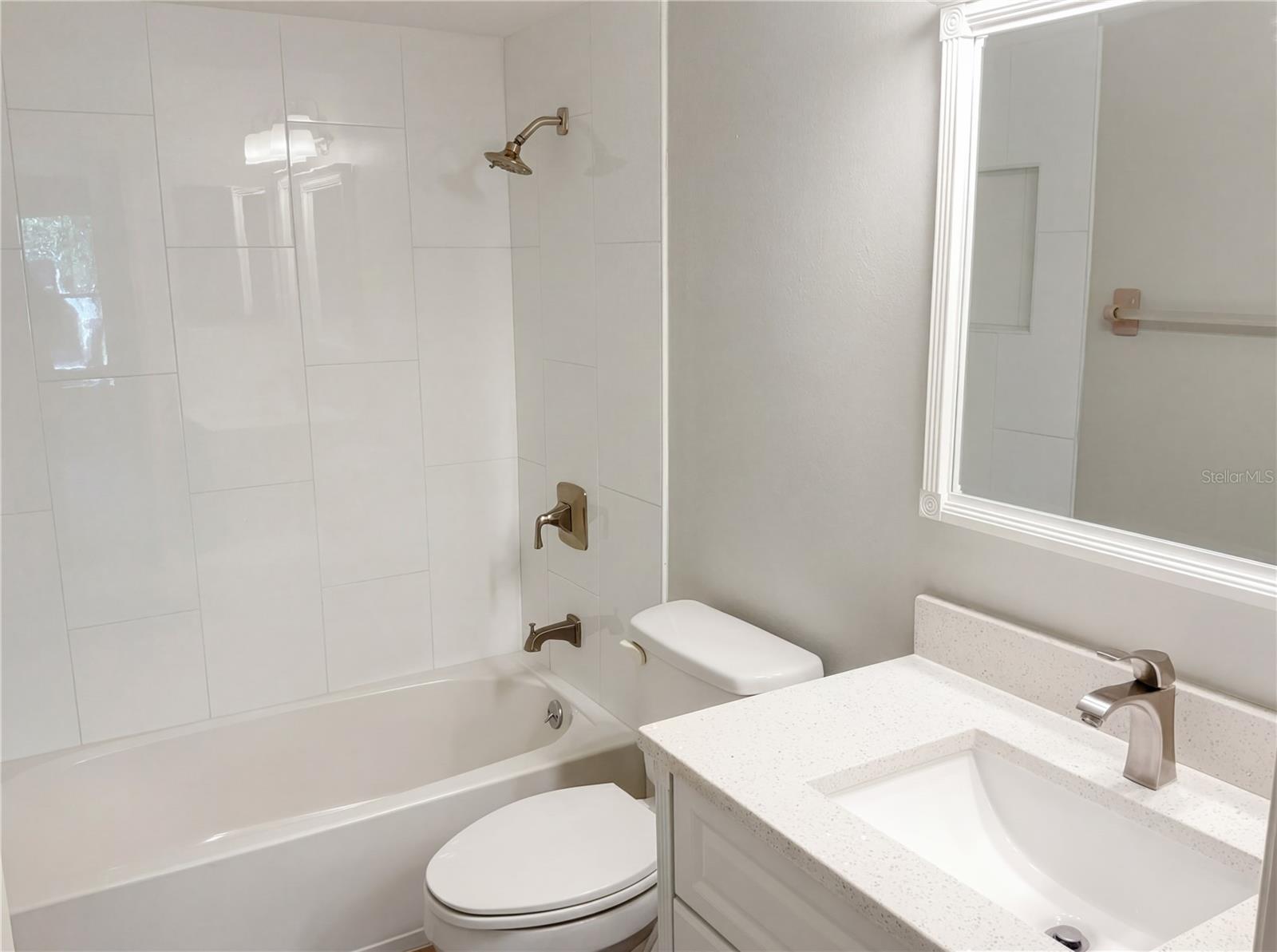 Image 21 of 24 For 444 Hunter Circle