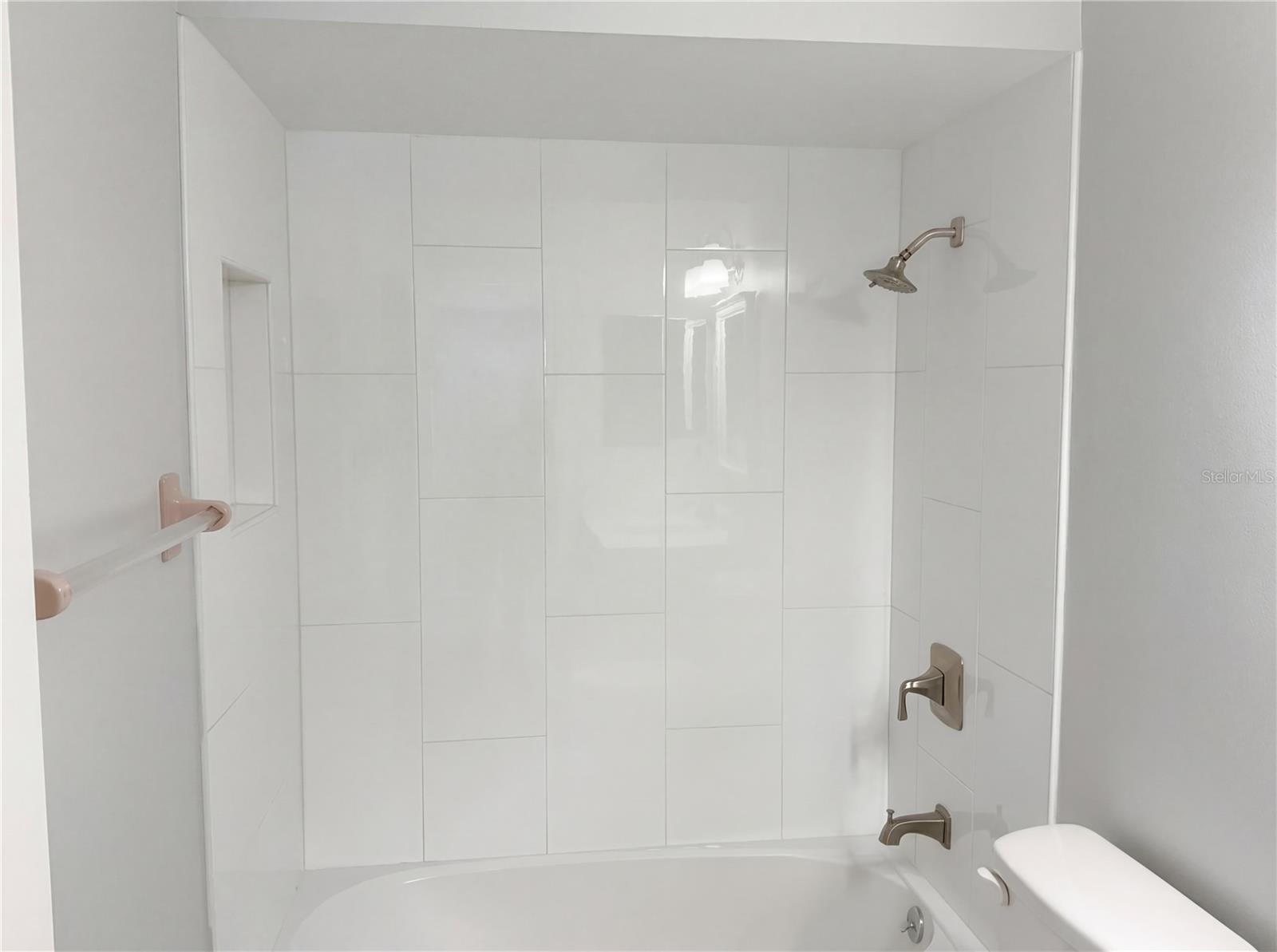 Image 22 of 24 For 444 Hunter Circle