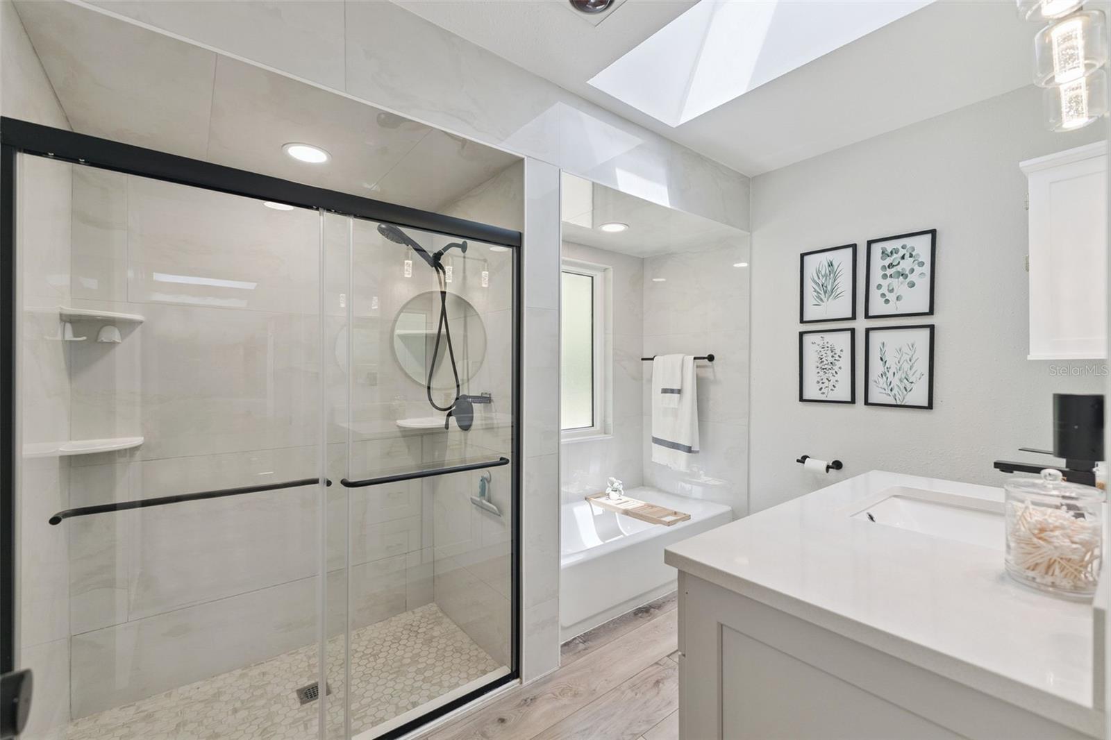 Image 21 of 43 For 1908 Poppy Lane