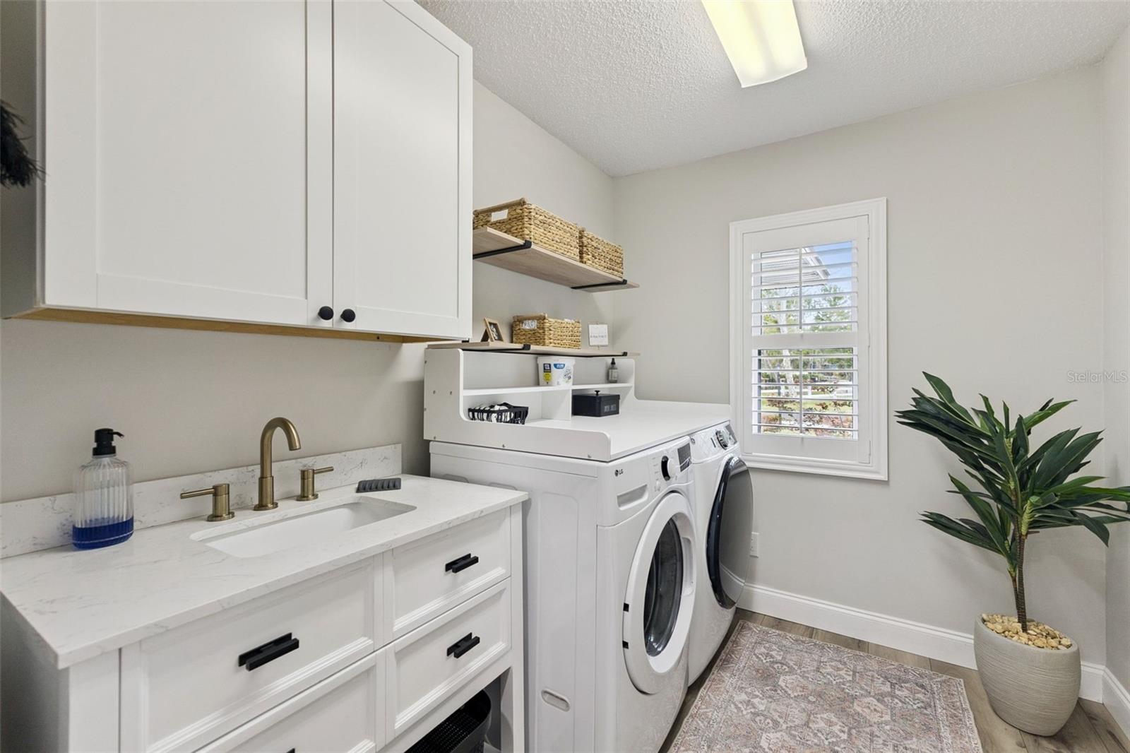 Image 26 of 43 For 1908 Poppy Lane