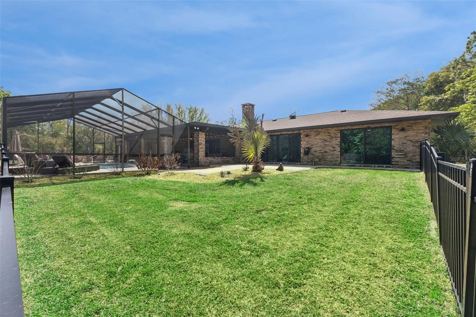 Image 35 of 43 For 1908 Poppy Lane