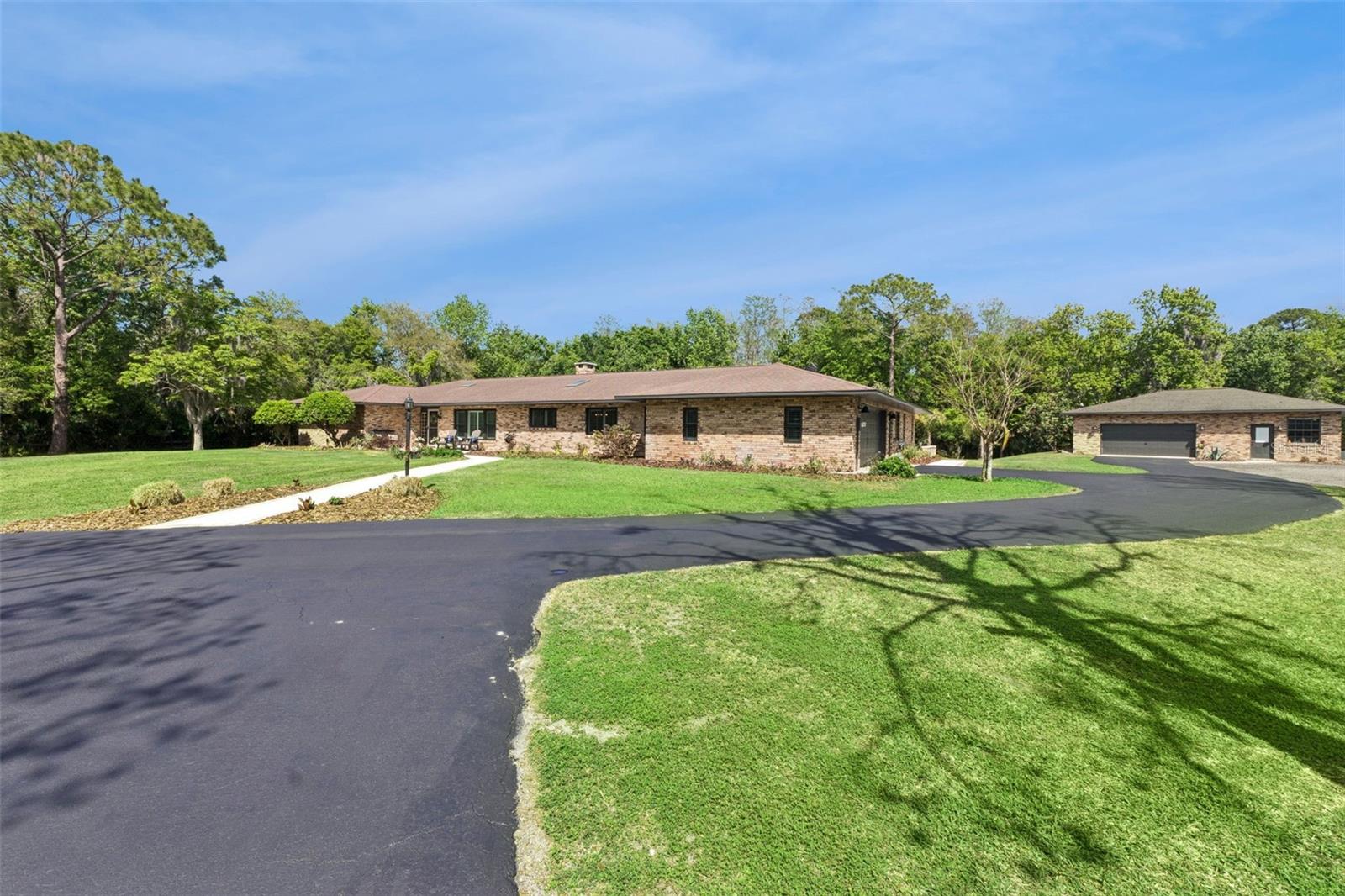 Image 40 of 43 For 1908 Poppy Lane