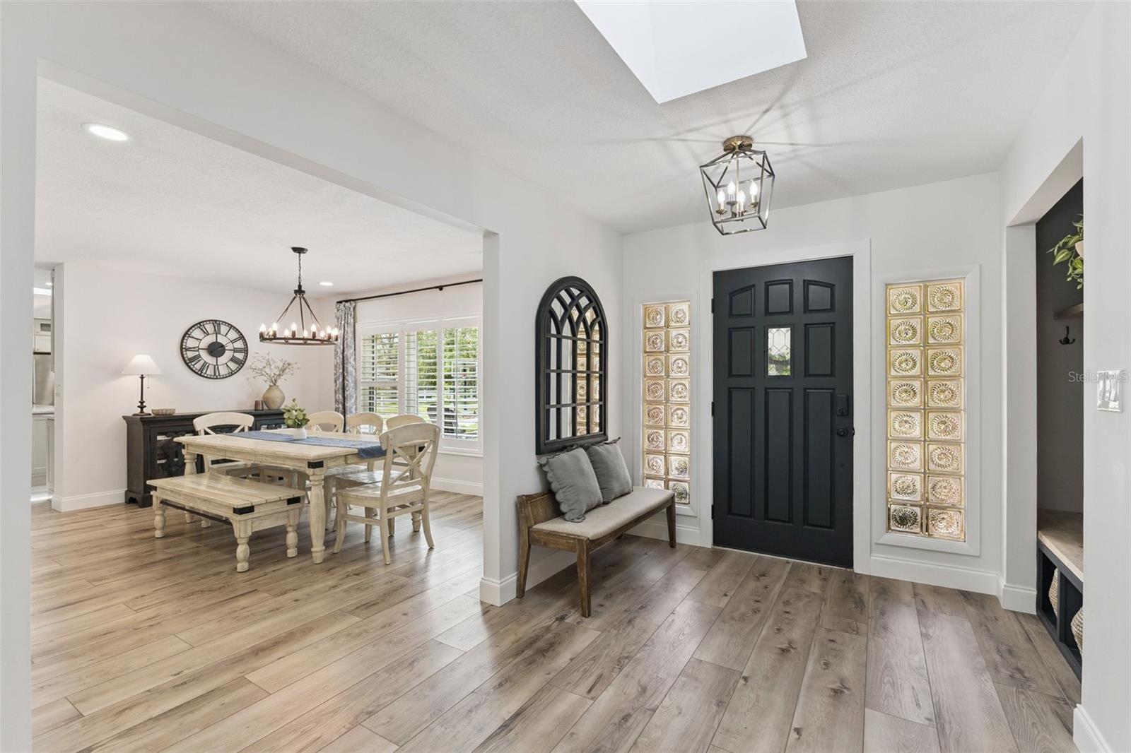 Image 5 of 43 For 1908 Poppy Lane