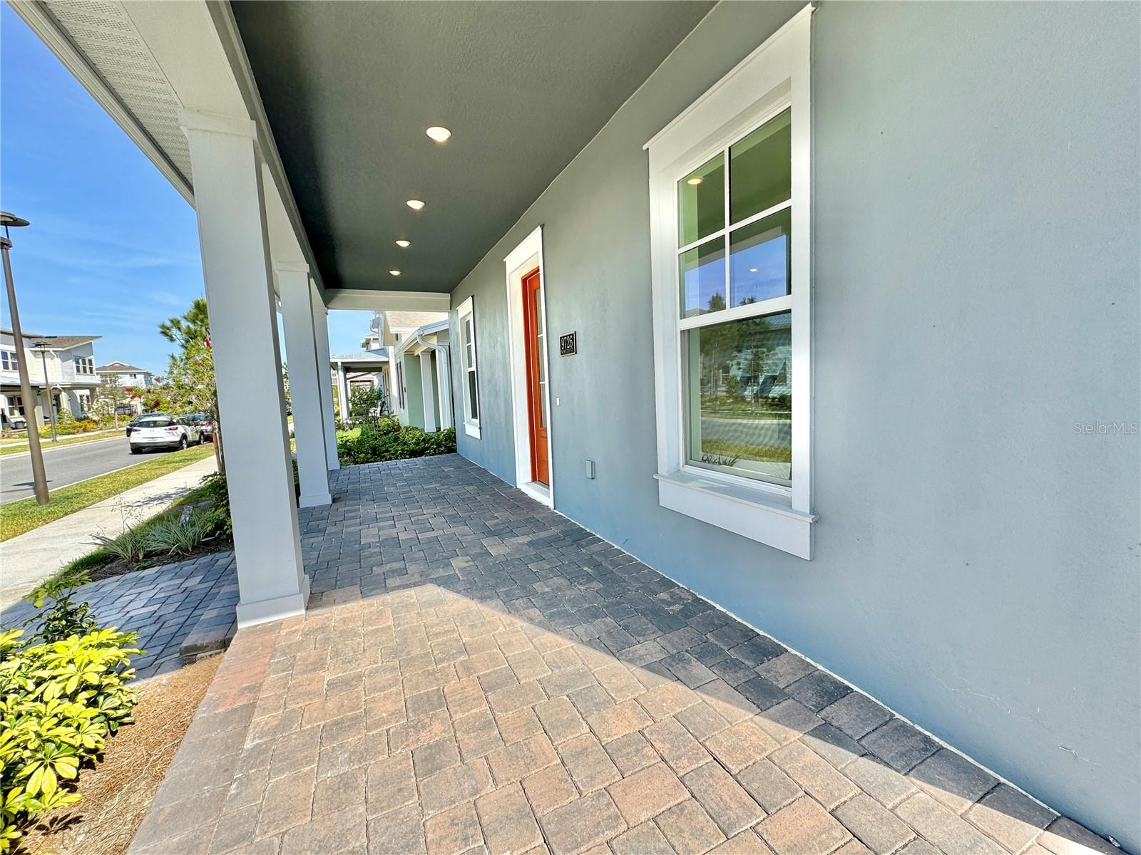 Image 10 of 72 For 9726 Neruda Street