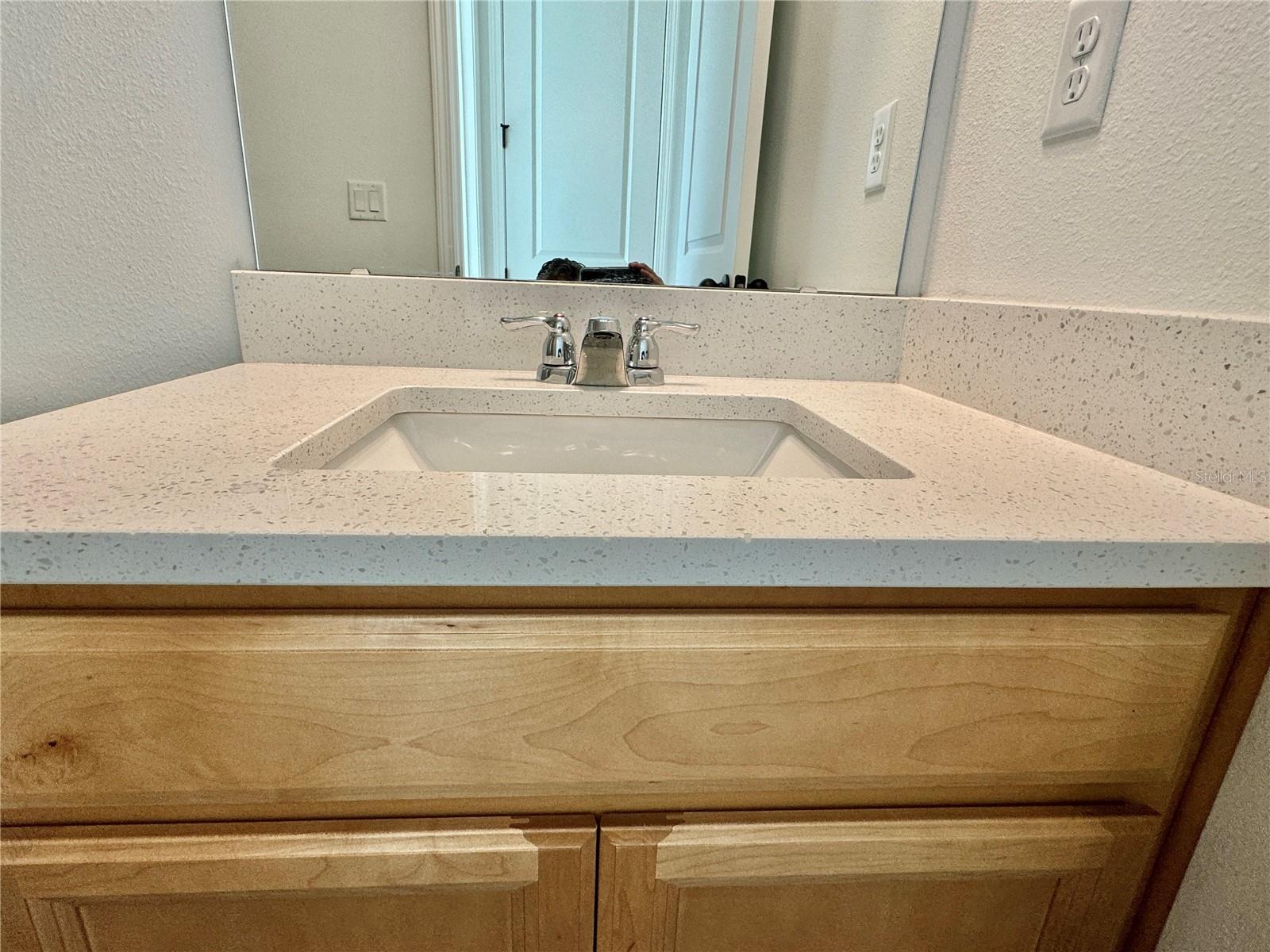 Image 26 of 72 For 9726 Neruda Street