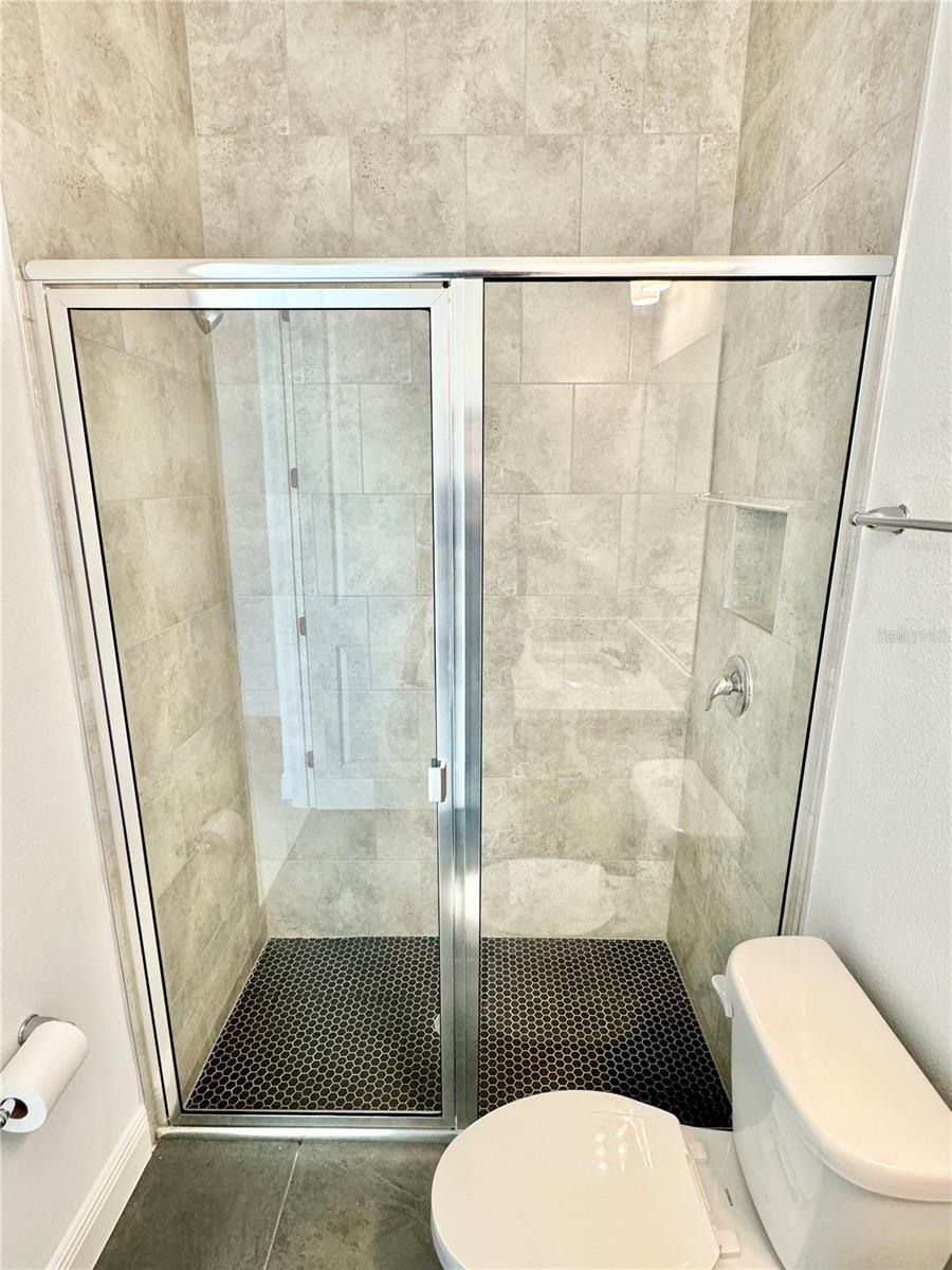 Image 27 of 72 For 9726 Neruda Street