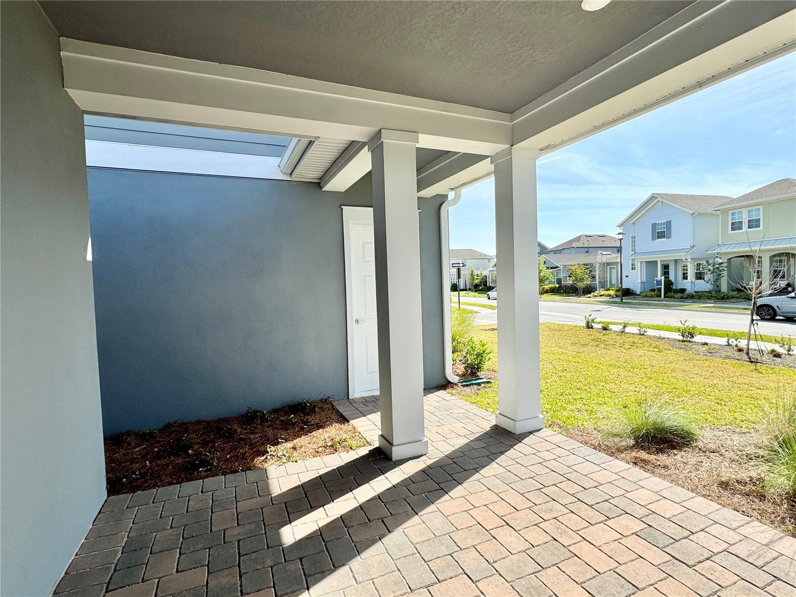 Image 31 of 72 For 9726 Neruda Street