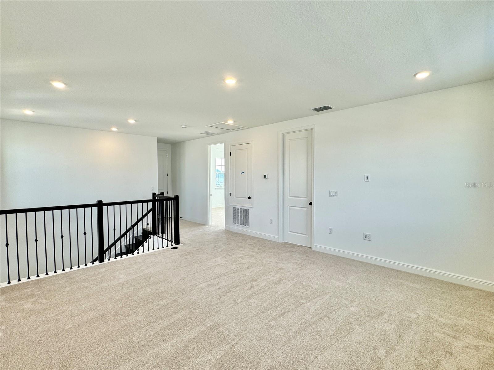 Image 50 of 72 For 9726 Neruda Street