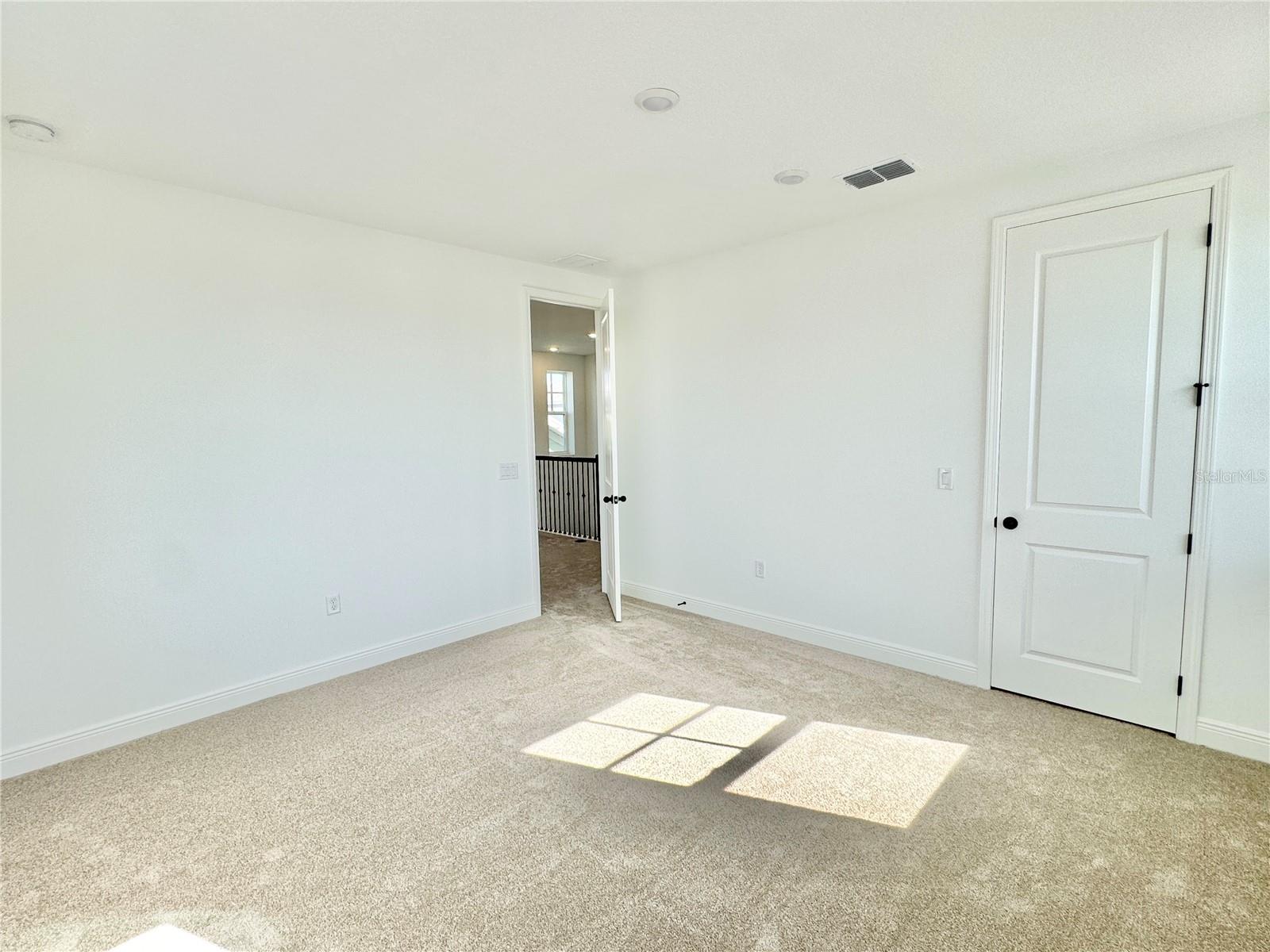 Image 51 of 72 For 9726 Neruda Street