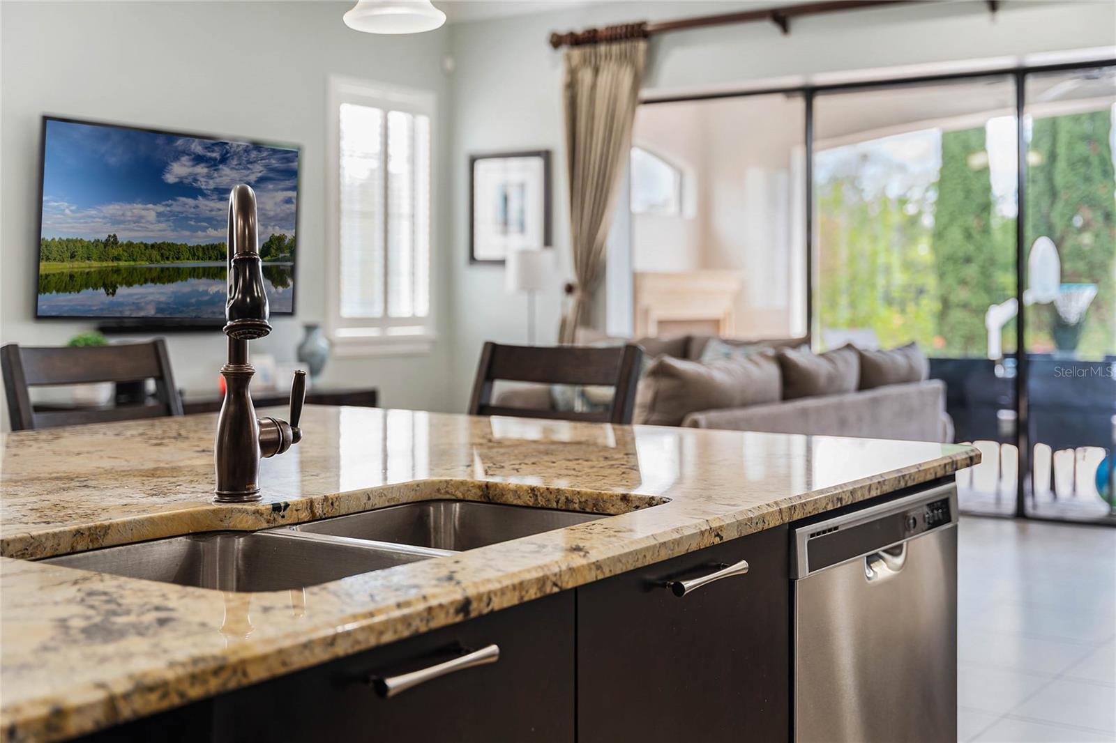 Image 12 of 58 For 1097 Castle Pines Court