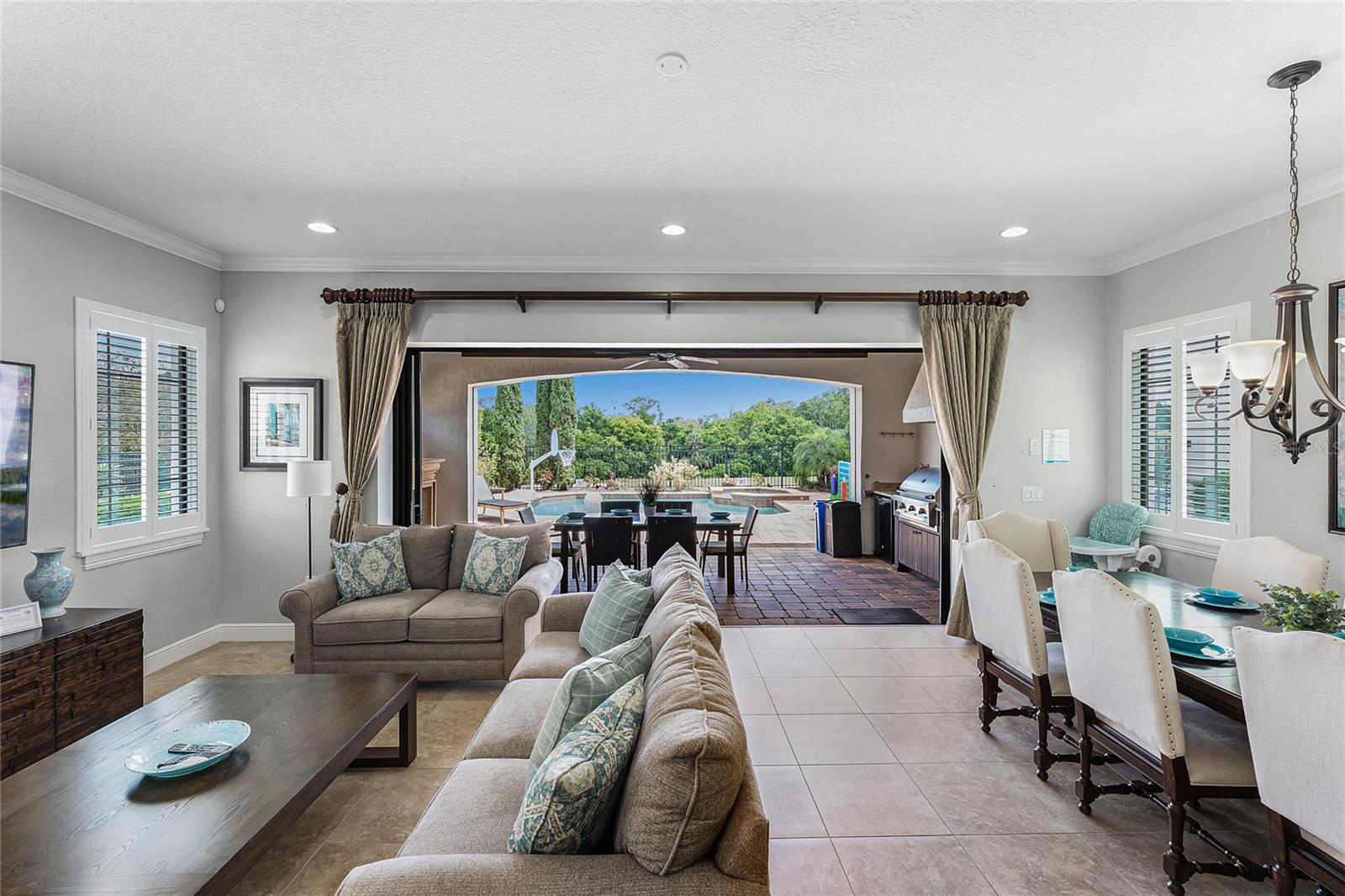 Image 15 of 58 For 1097 Castle Pines Court