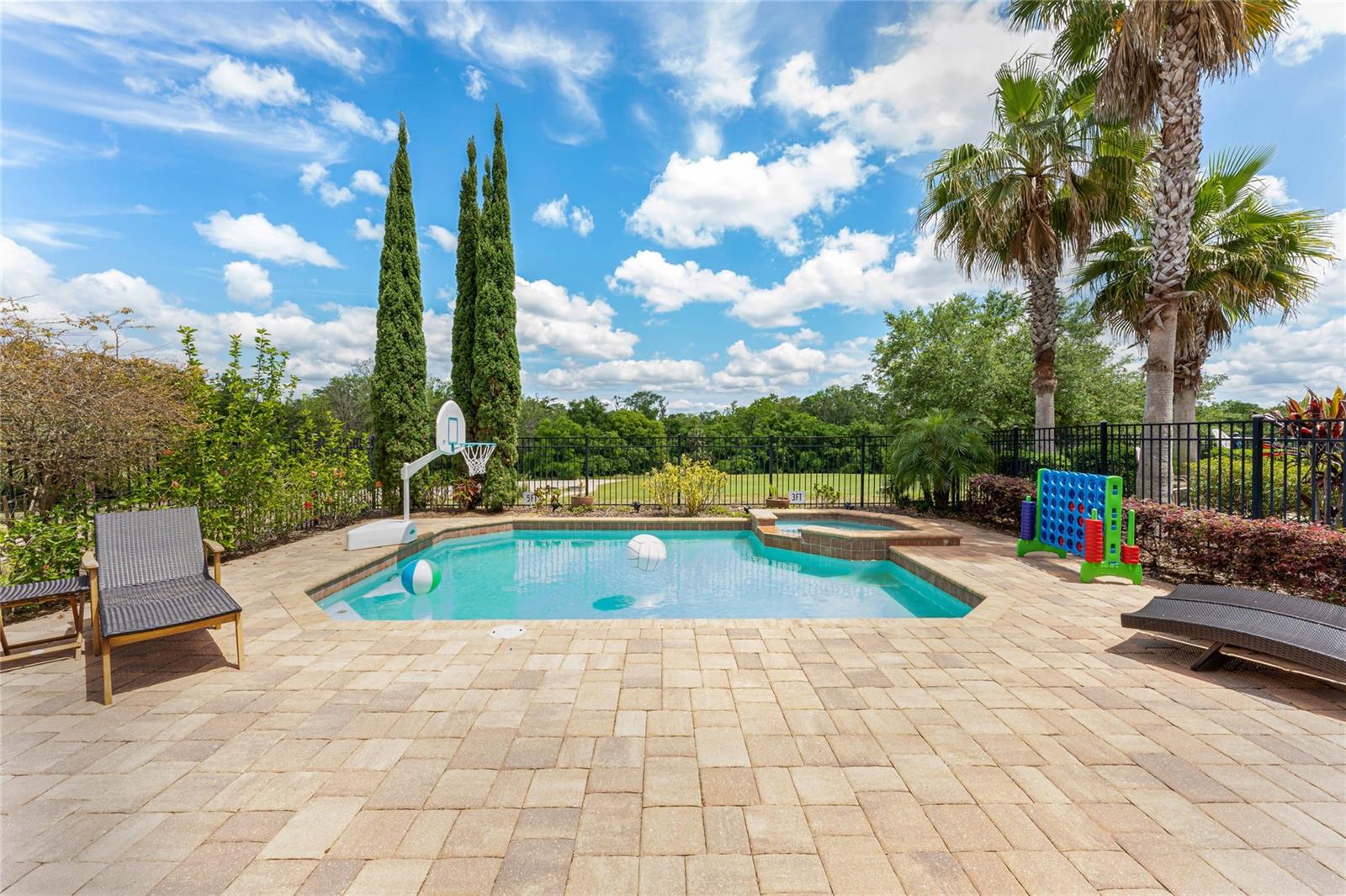 Image 20 of 58 For 1097 Castle Pines Court