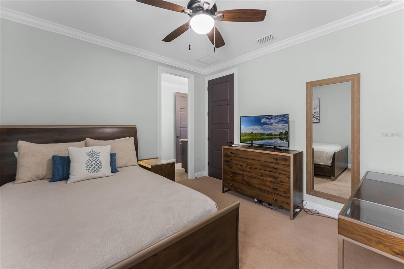 Image 33 of 58 For 1097 Castle Pines Court