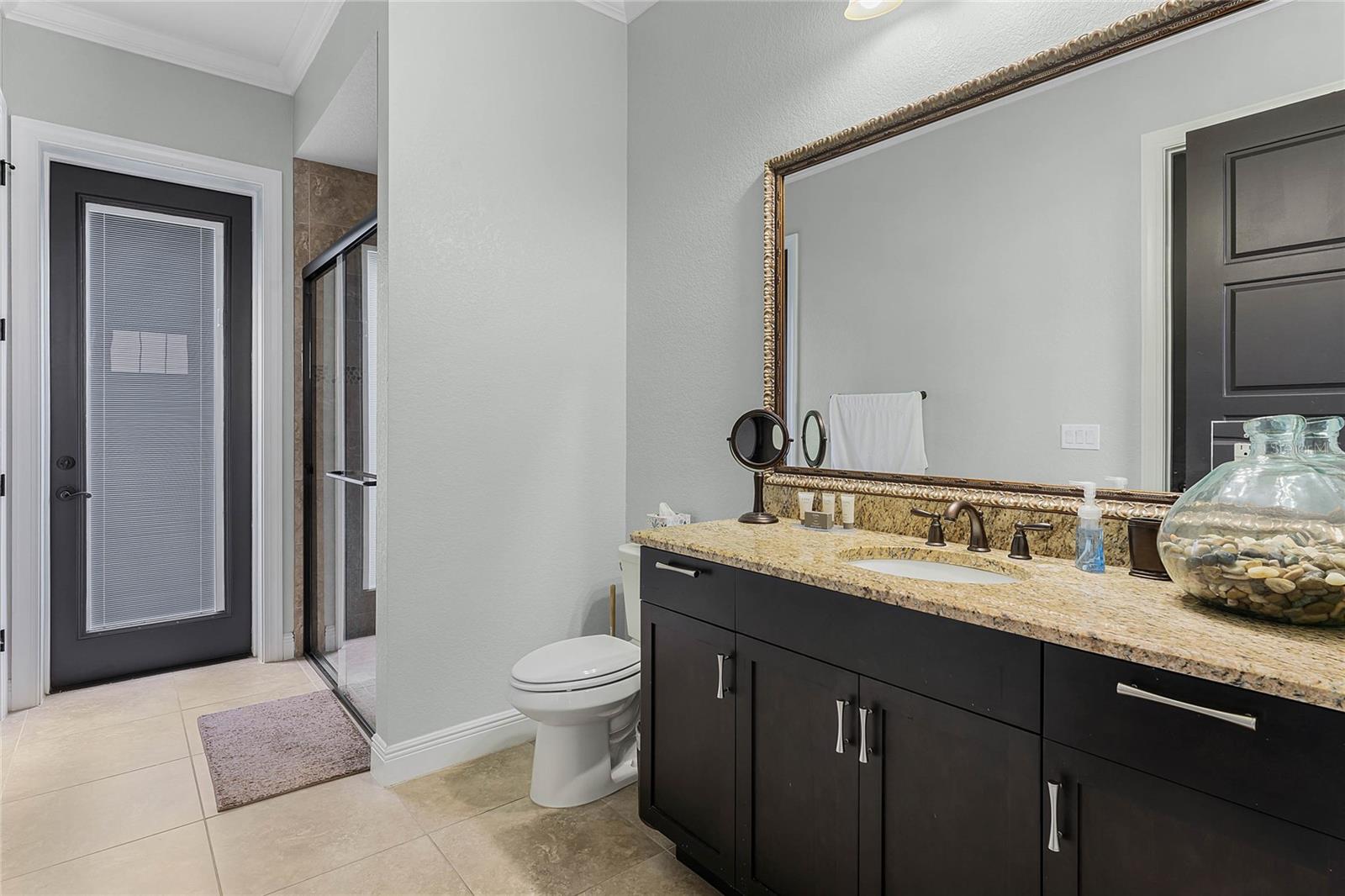 Image 38 of 58 For 1097 Castle Pines Court